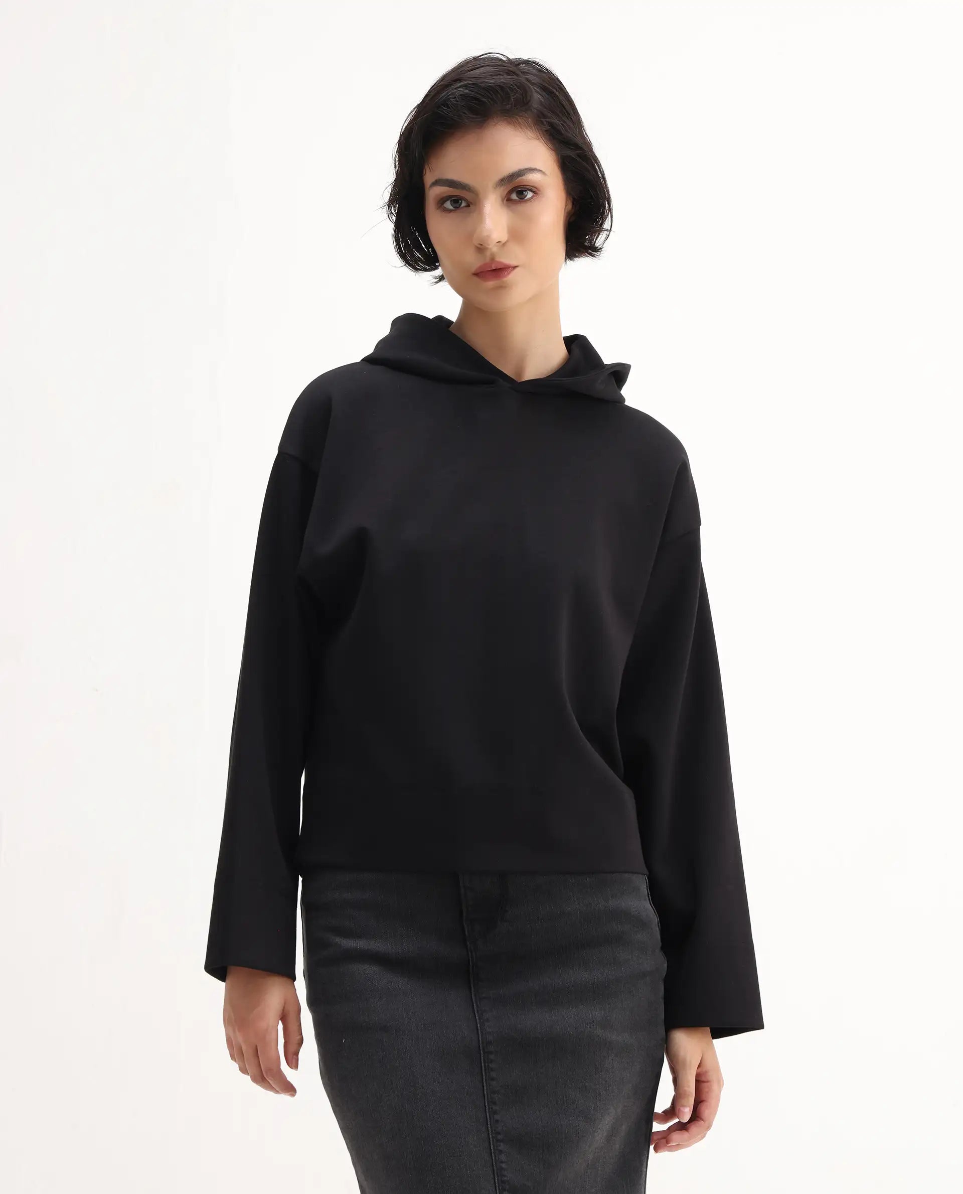 Rareism Women's Rio Black Cotton Blend Hooded Regular Fit Printed Sweatshirt