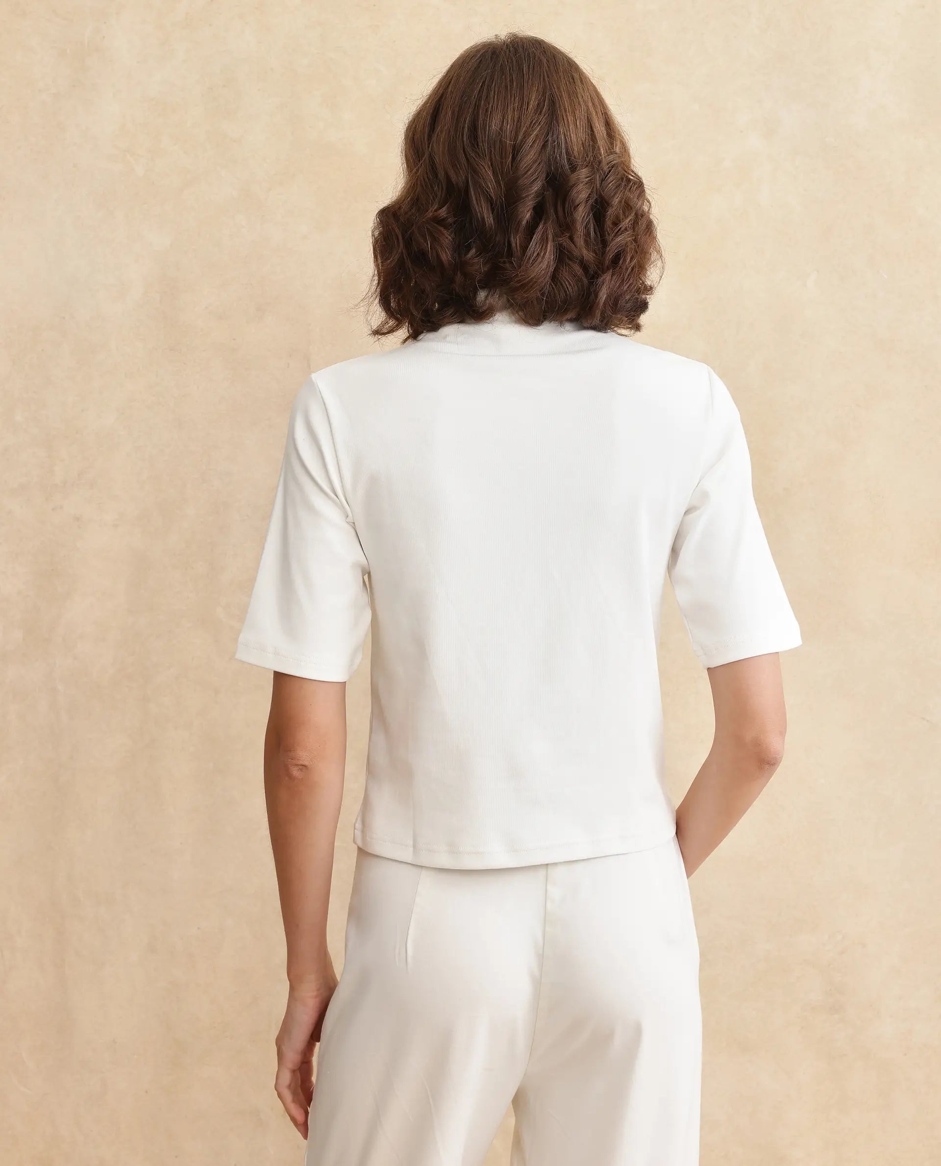 Rareism Women Rohdrio Off White Knitted Plain Top