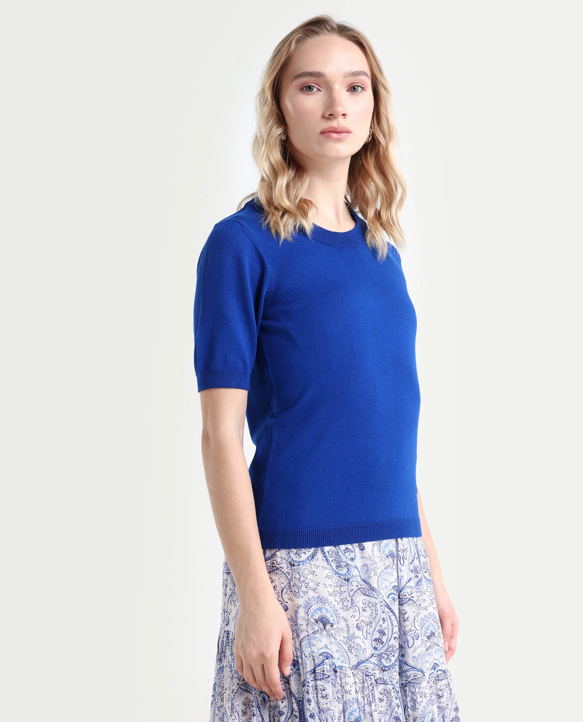 Rareism Women's Rohrdo Blue Cotton Blend Crew Neck Plain Regular Fit Sweater