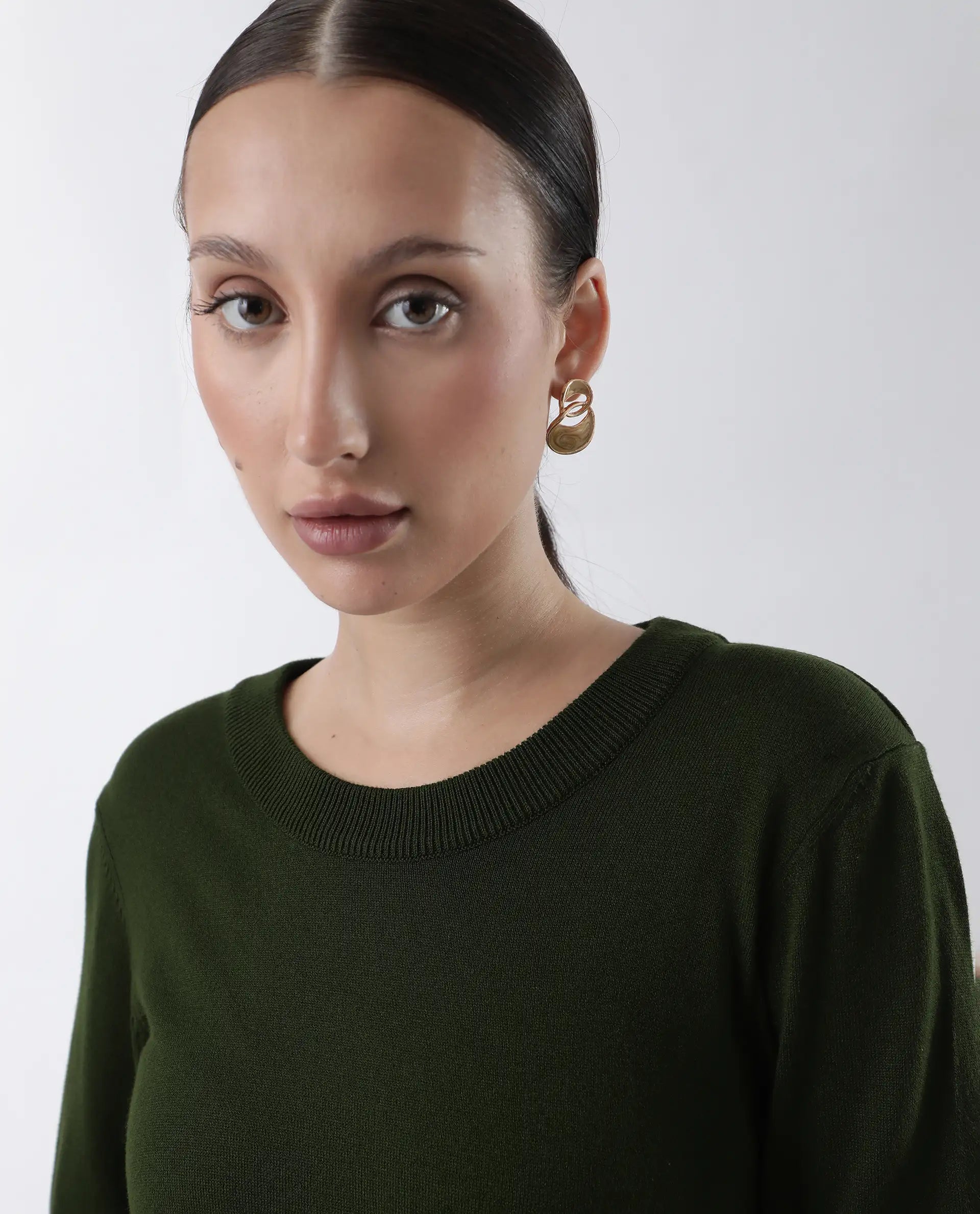 Rareism Women's Rohrdo Green Cotton Blend Crew Neck Plain Regular Fit Sweater