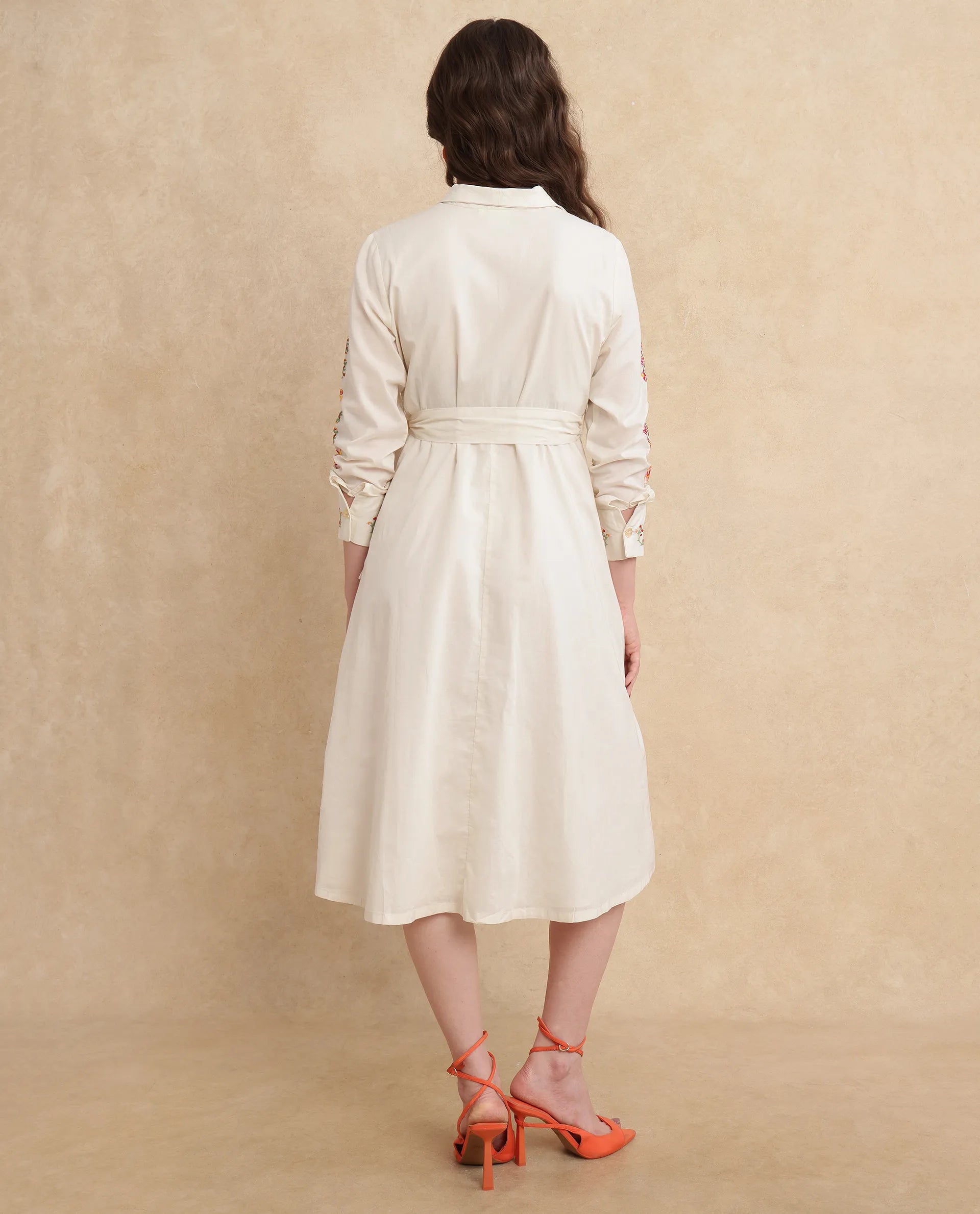 Rareism Women Ronaq Off White Cotton Fabric Cuffed Sleeve Collared Neck A-Line Midi Plain Dress