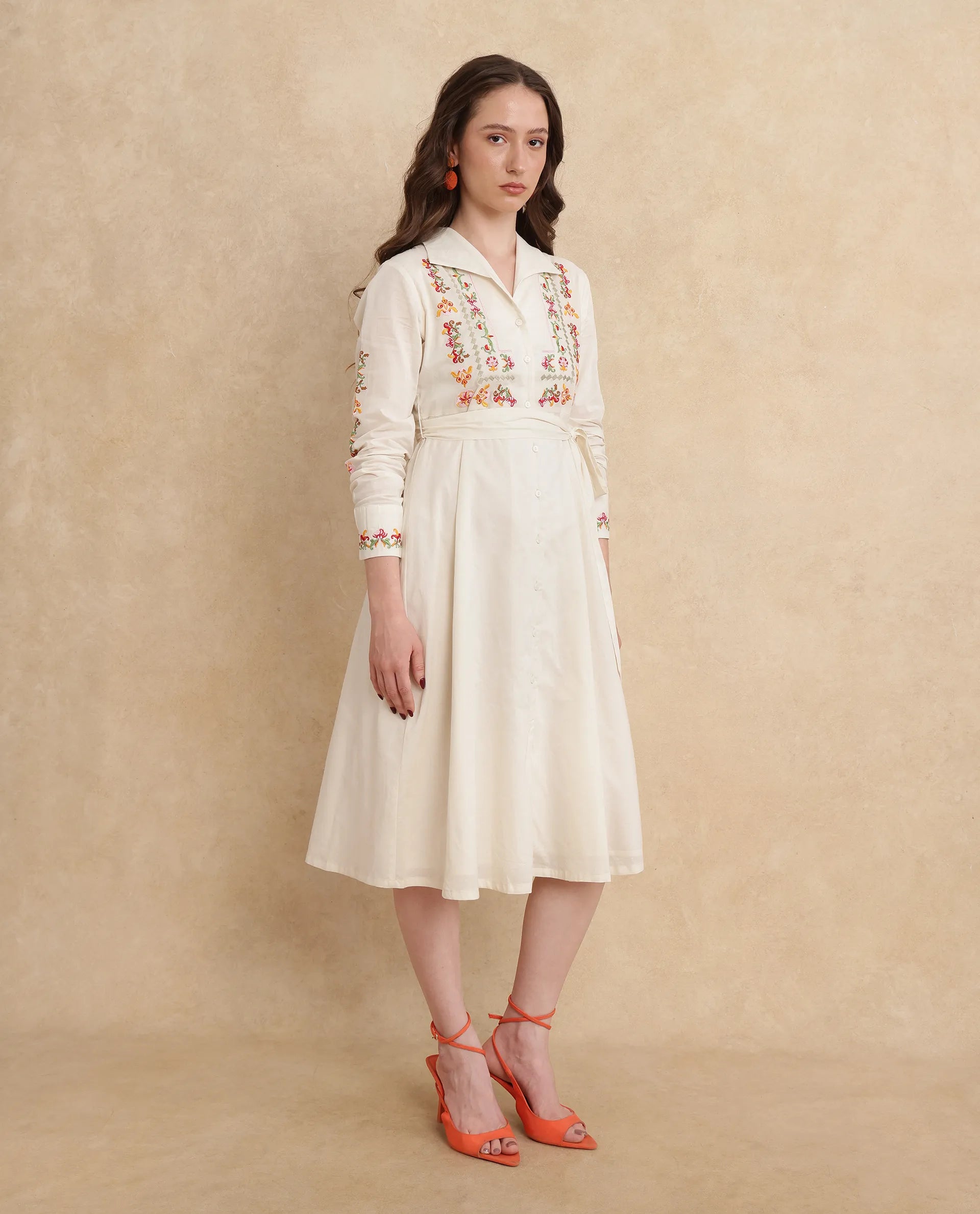 Rareism Women Ronaq Off White Cotton Fabric Cuffed Sleeve Collared Neck A-Line Midi Plain Dress