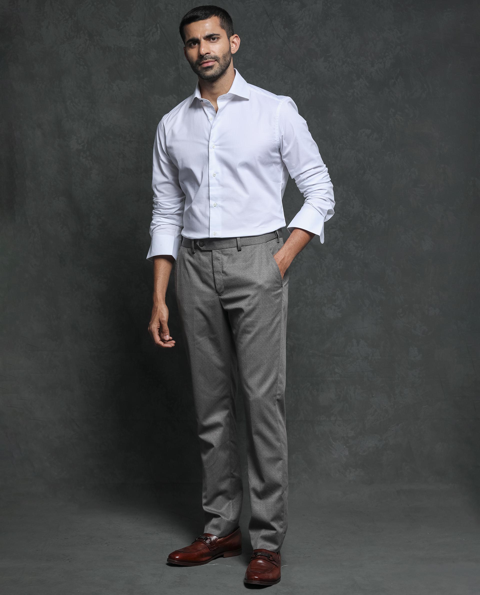 Rare Rabbit Men's Ronas White Cotton Fabric Full Sleeves Solid Shirt