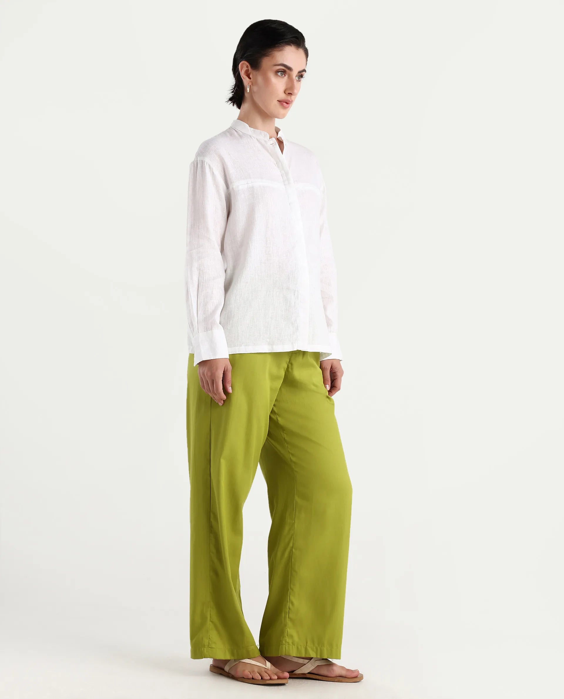 Rareism Women's Ronuo Olive Cotton Plain Ankle Length Straight Fit Trouser