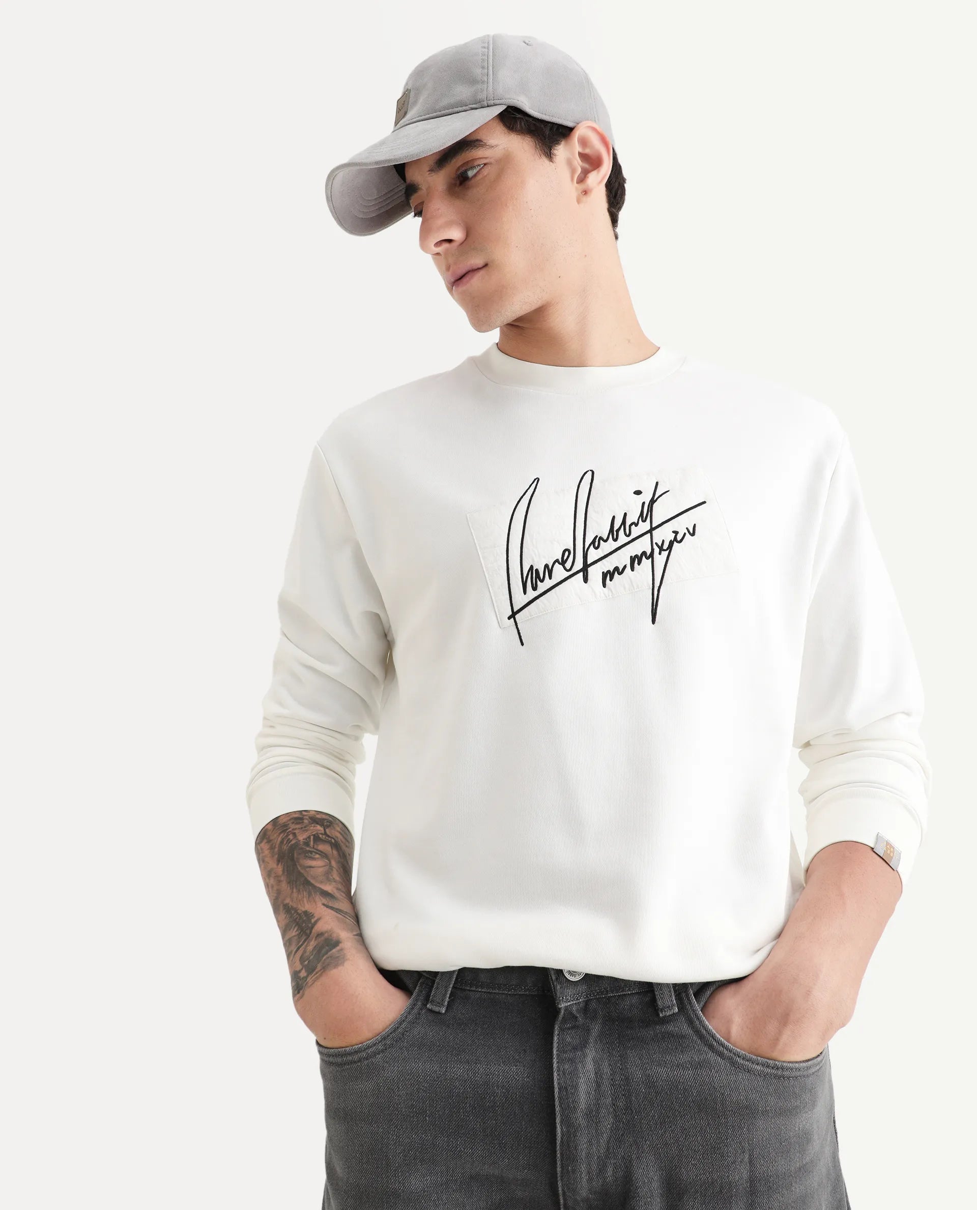 Rare Rabbit Men's Raydon Off White Cotton Graphic Print Regular Fit Full Sleeve Crew Neck Sweatshirt