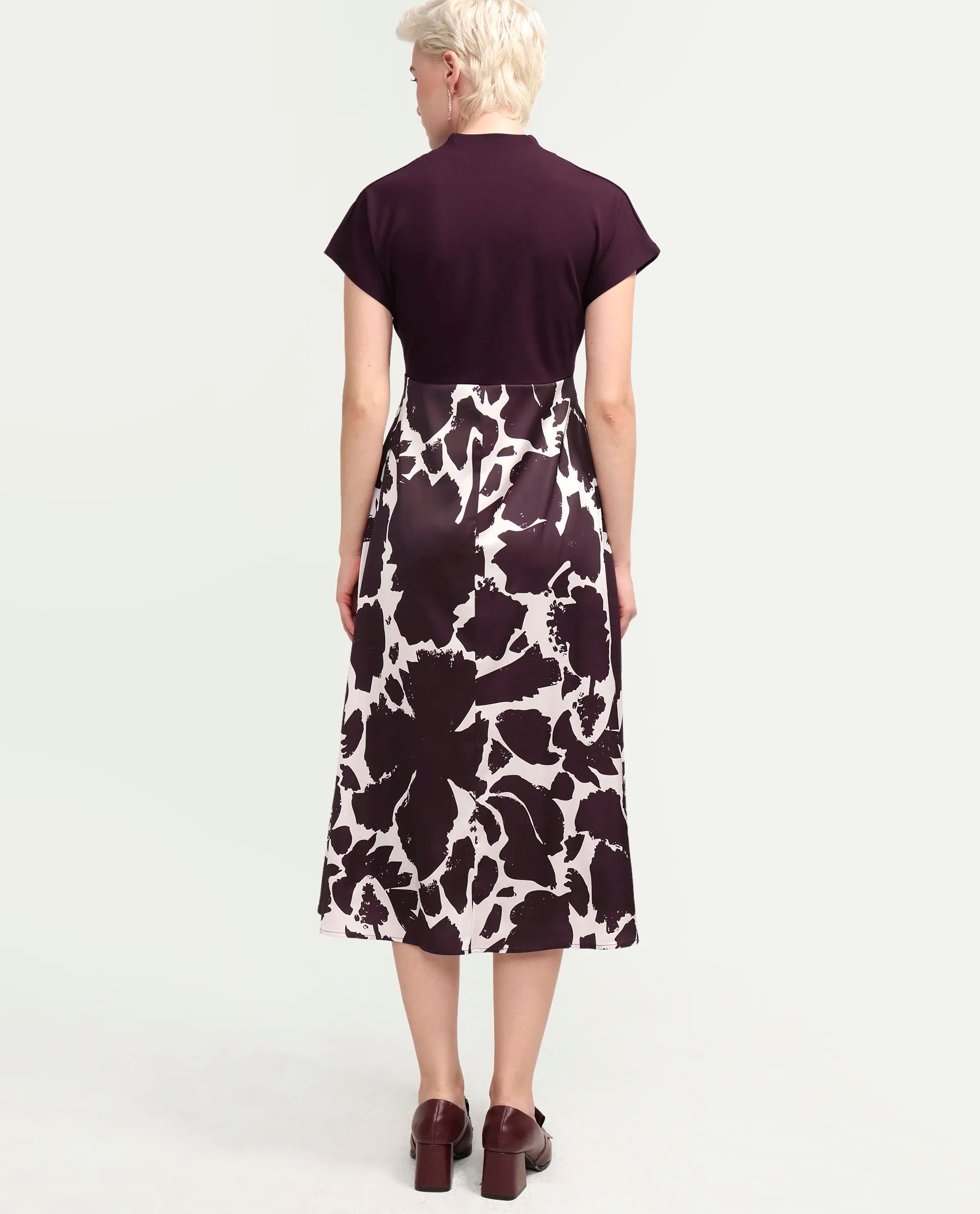 Rareism Women's Sopply Maroon Polyester V-Neck A-Line Abstract Print Dress