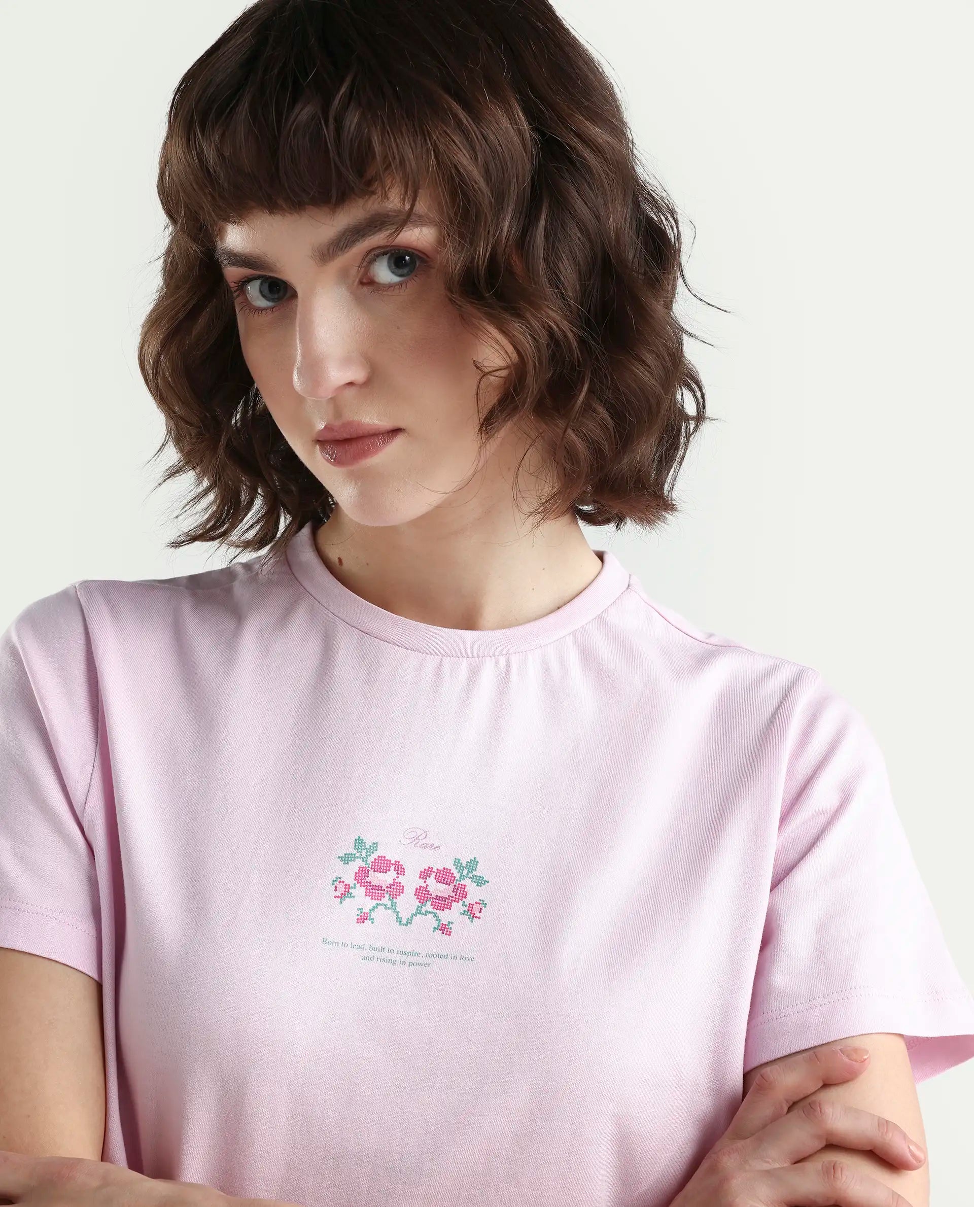 Rareism Women's Zarper Light Pink Cotton Half Sleeve Regular Fit Floral Print T-Shirt
