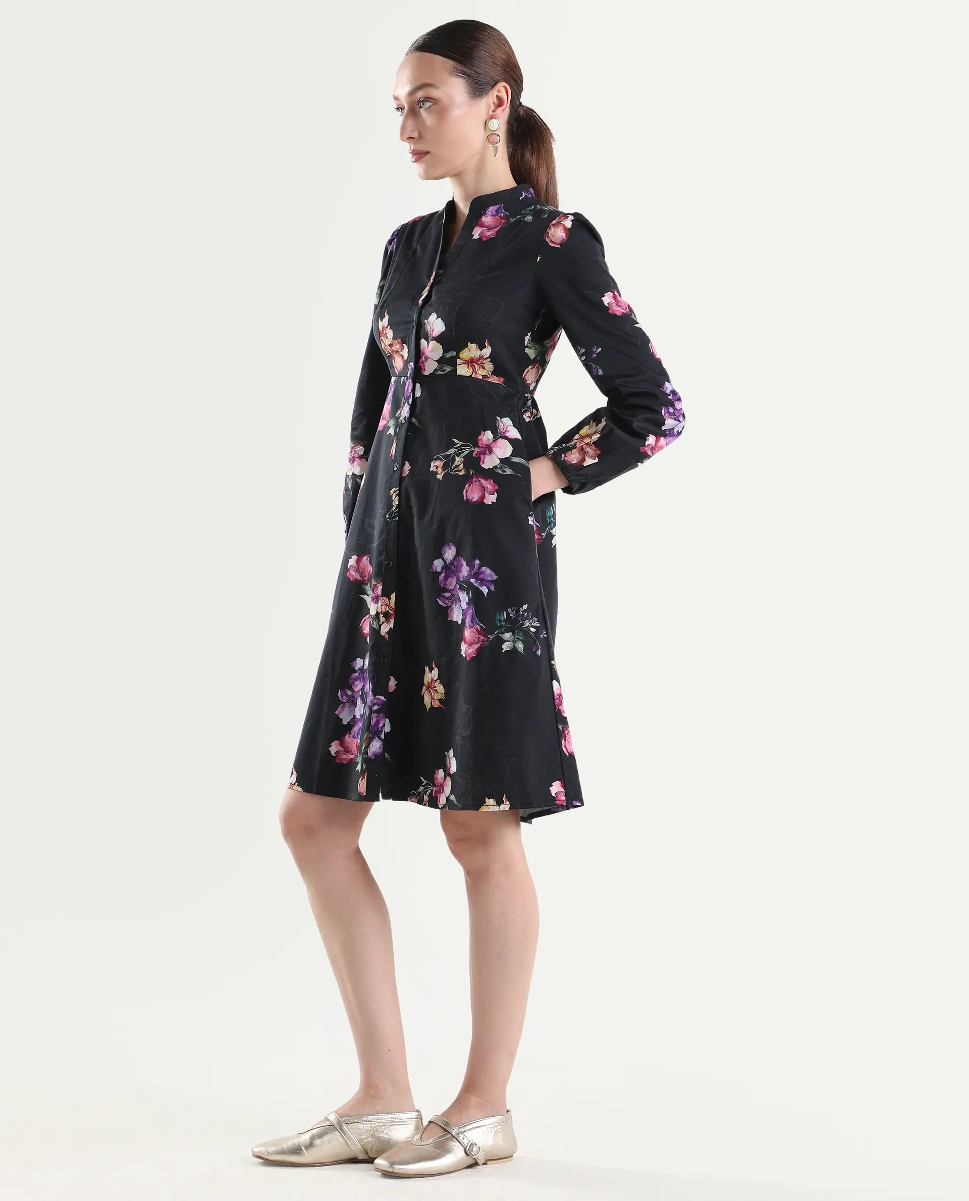 Rareism Women's Calin Black Cotton Full Sleeve A-Line Floral Print Dress