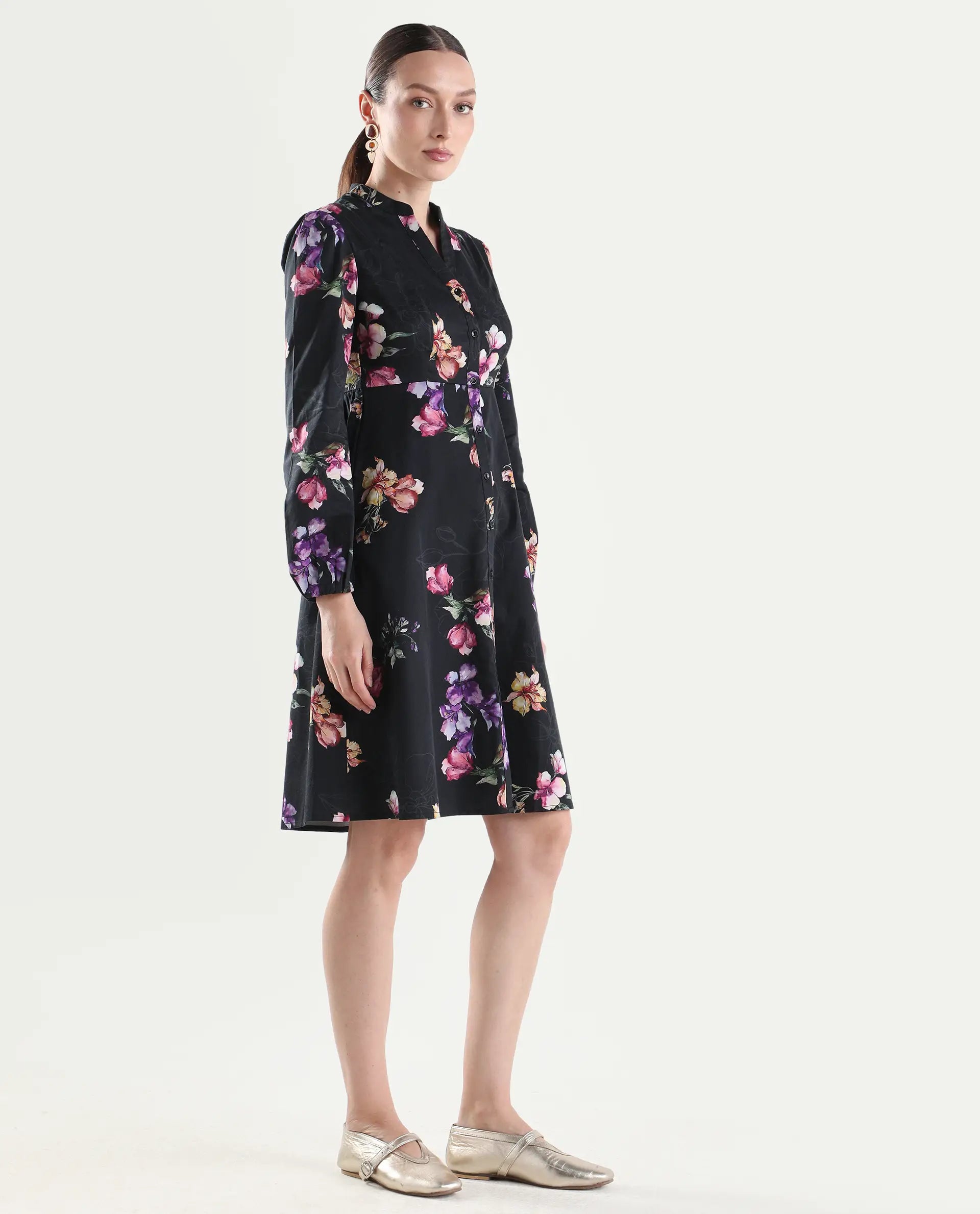 Rareism Women's Calin Black Cotton Full Sleeve A-Line Floral Print Dress