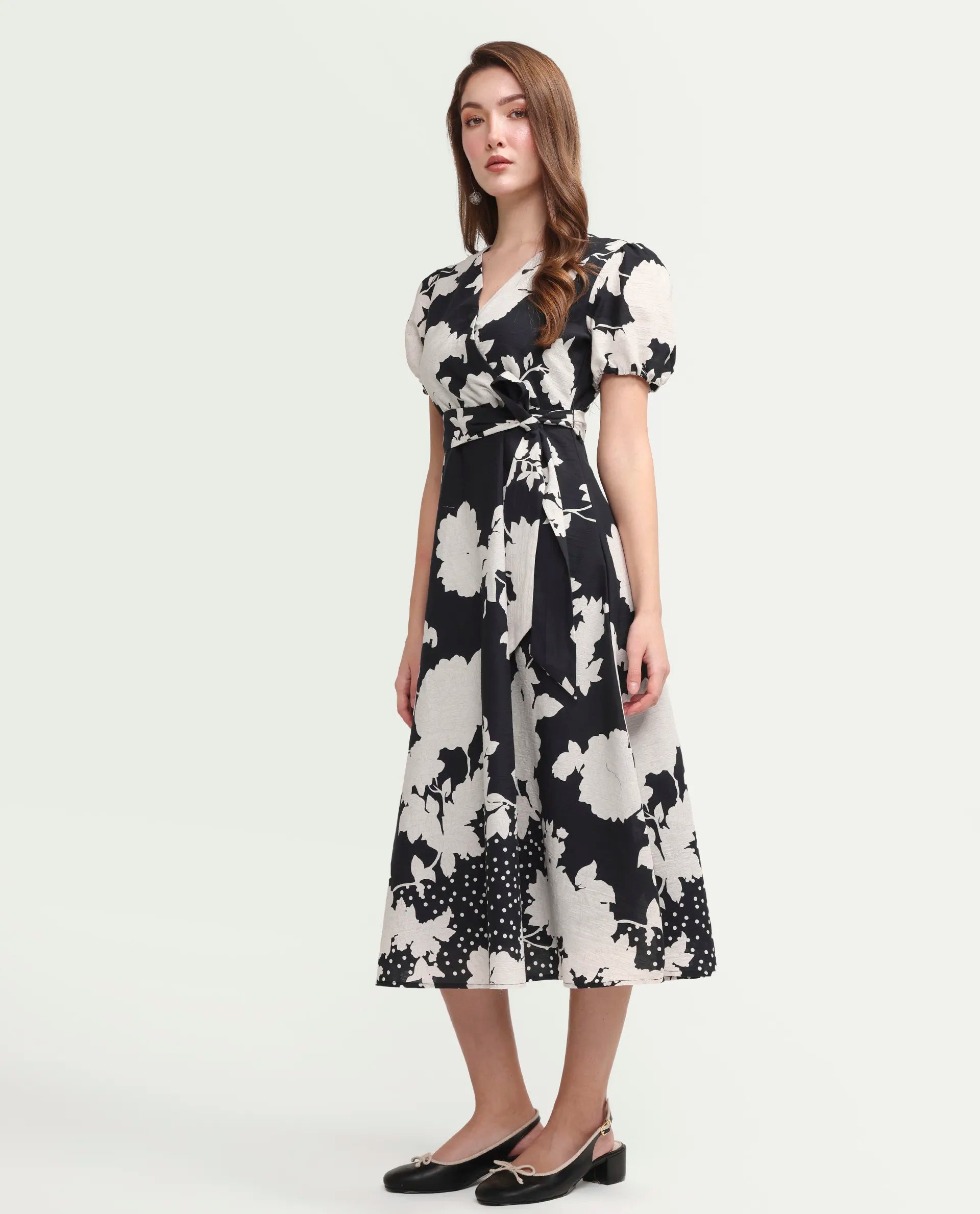 Rareism Women's Cazzy Black Cotton Half Sleeve Flared Floral Print Dress