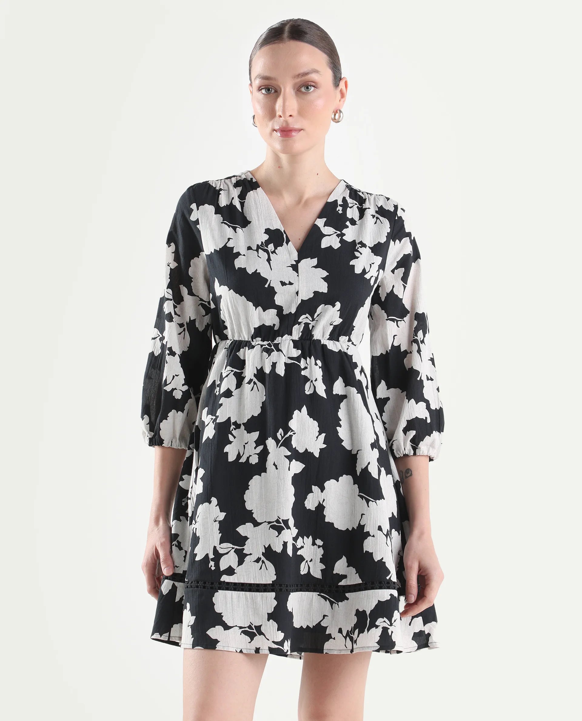 Rareism Women's Cezar Black Cotton 3/4Th Sleeve Flared Printed Dress