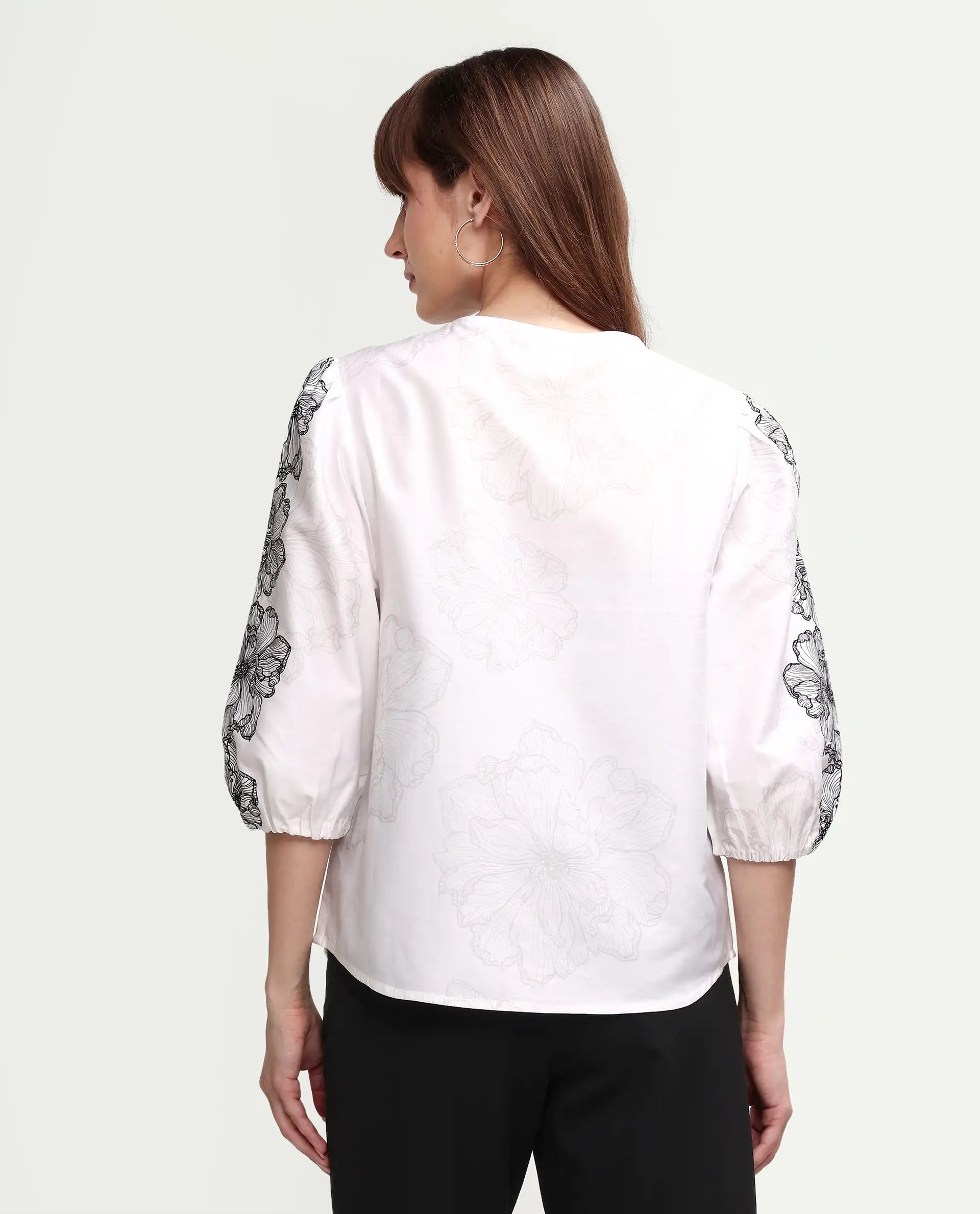 Rareism Women's Clov White Cotton 3/4Th Sleeve Regular Fit Floral Print Top