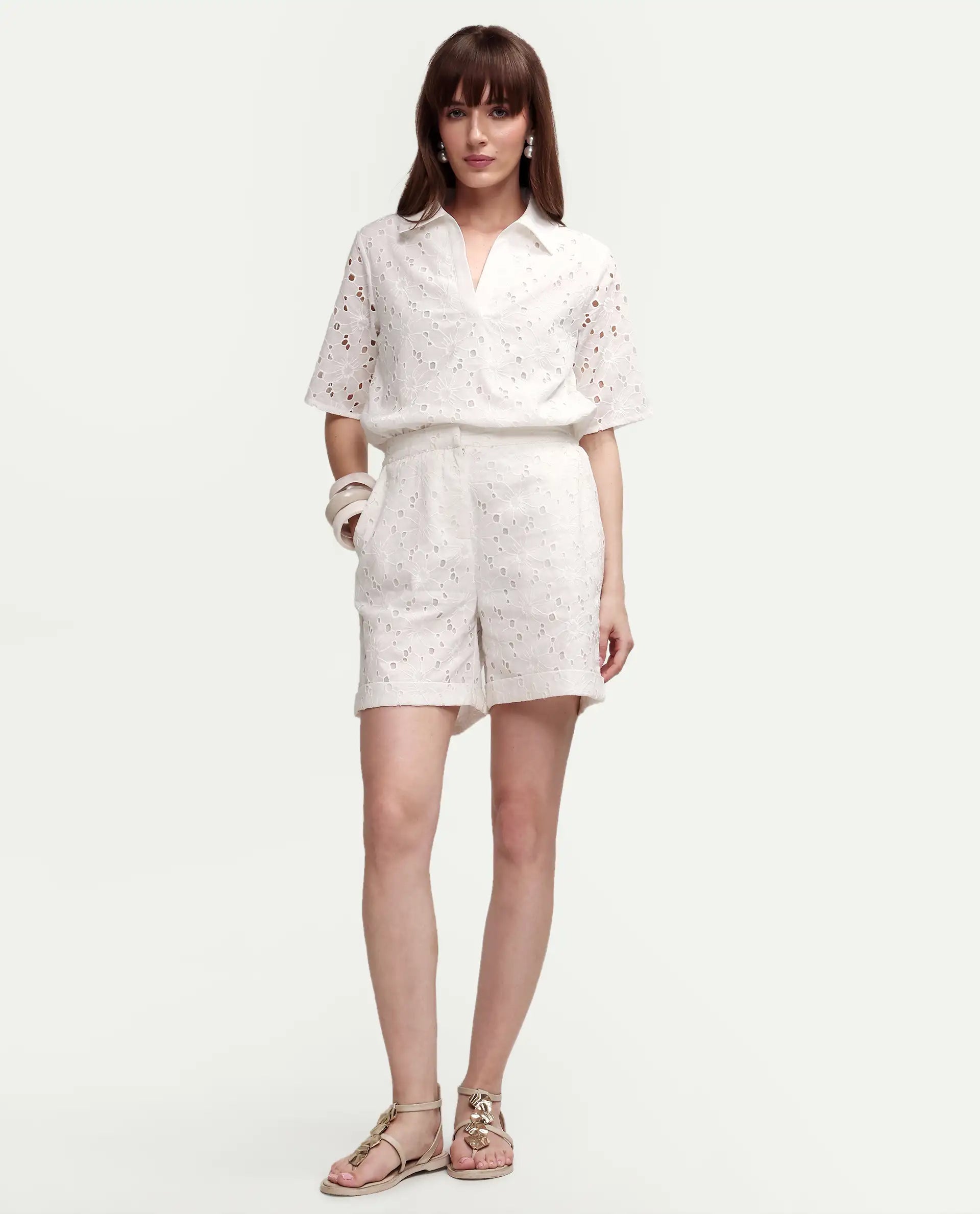 Rareism Women's Mazi-B Off White Cotton Regular Schiffli Shorts