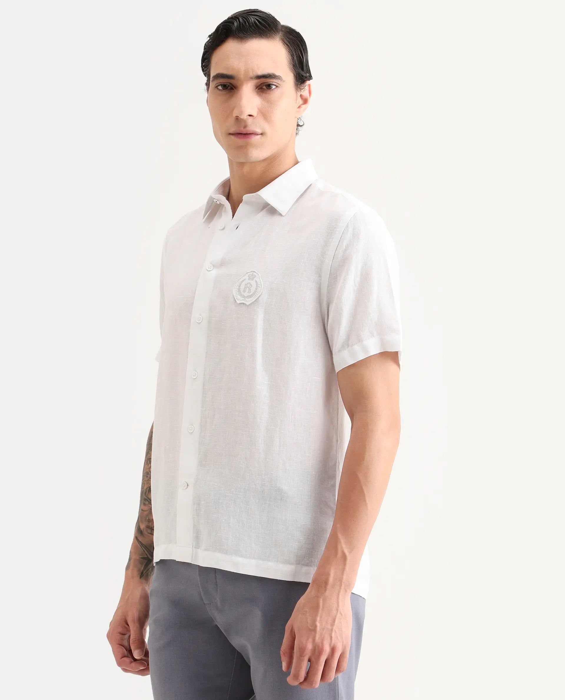 Rare Rabbit Men's Cine Ss White Linen Blend Fabric Half Sleeve Spread Collar Regular Fit Plain Shirt