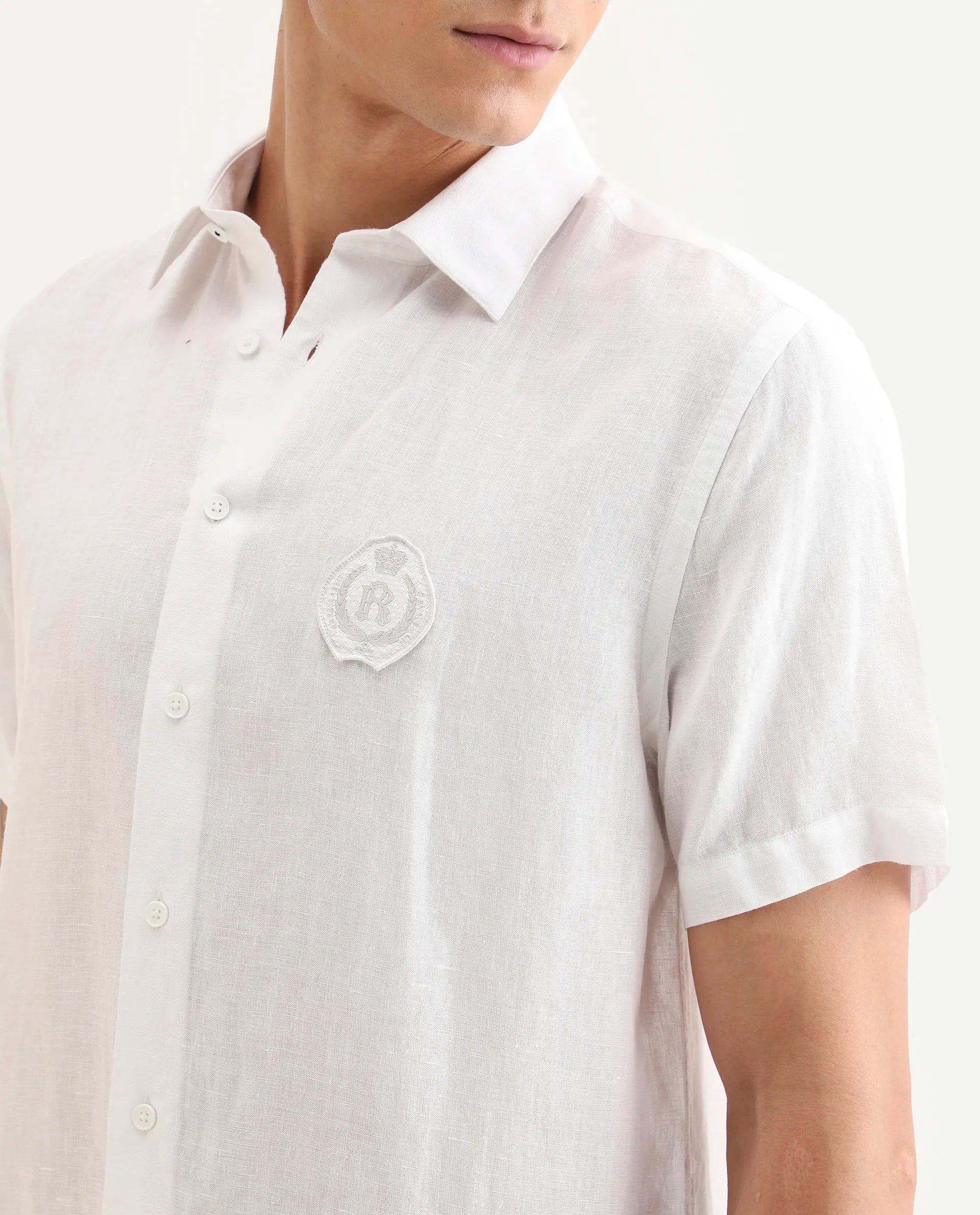 Rare Rabbit Men's Cine Ss White Linen Blend Fabric Half Sleeve Spread Collar Regular Fit Plain Shirt