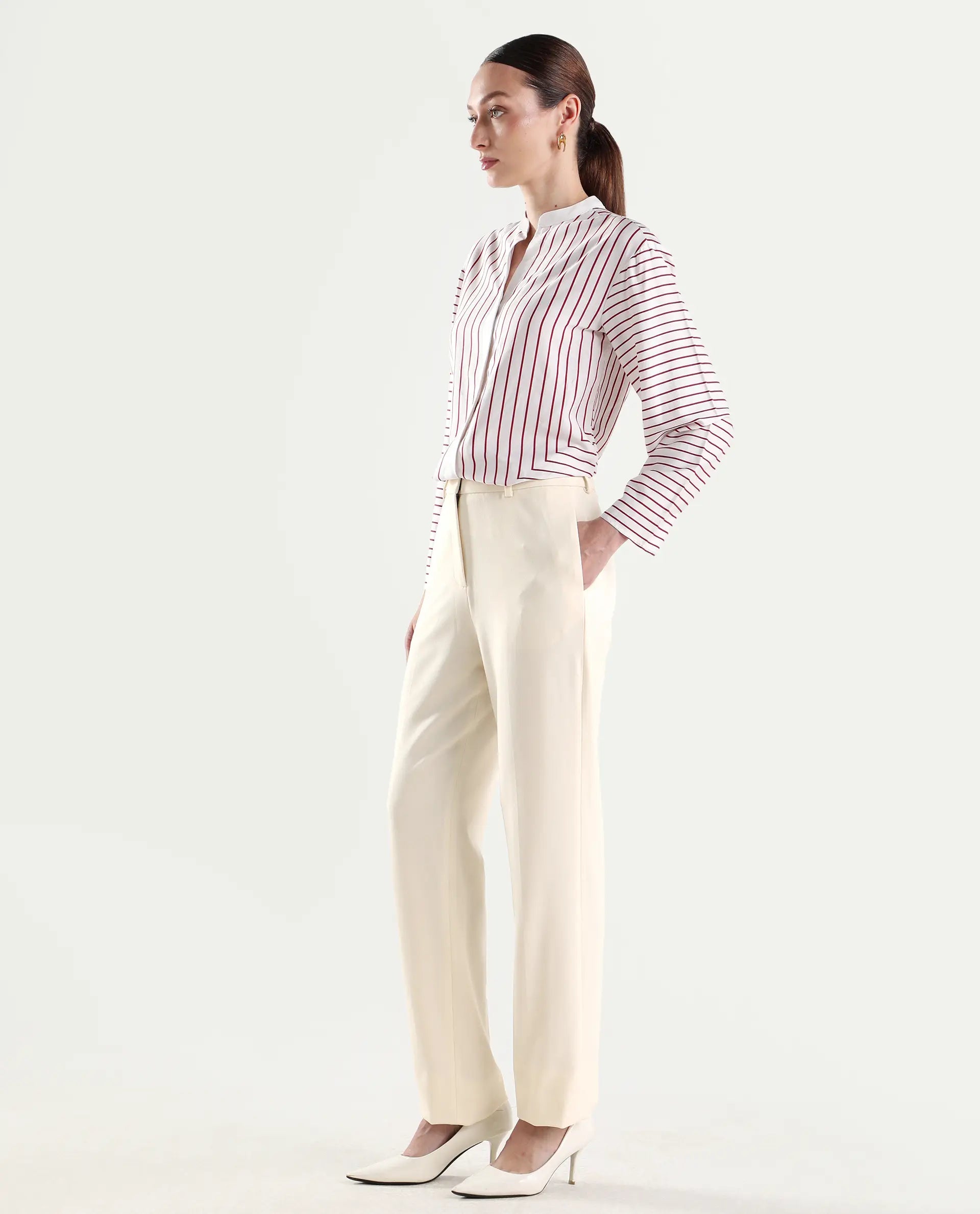 Rareism Women's Paper Off White Viscose Blend Tapered Plain Trouser