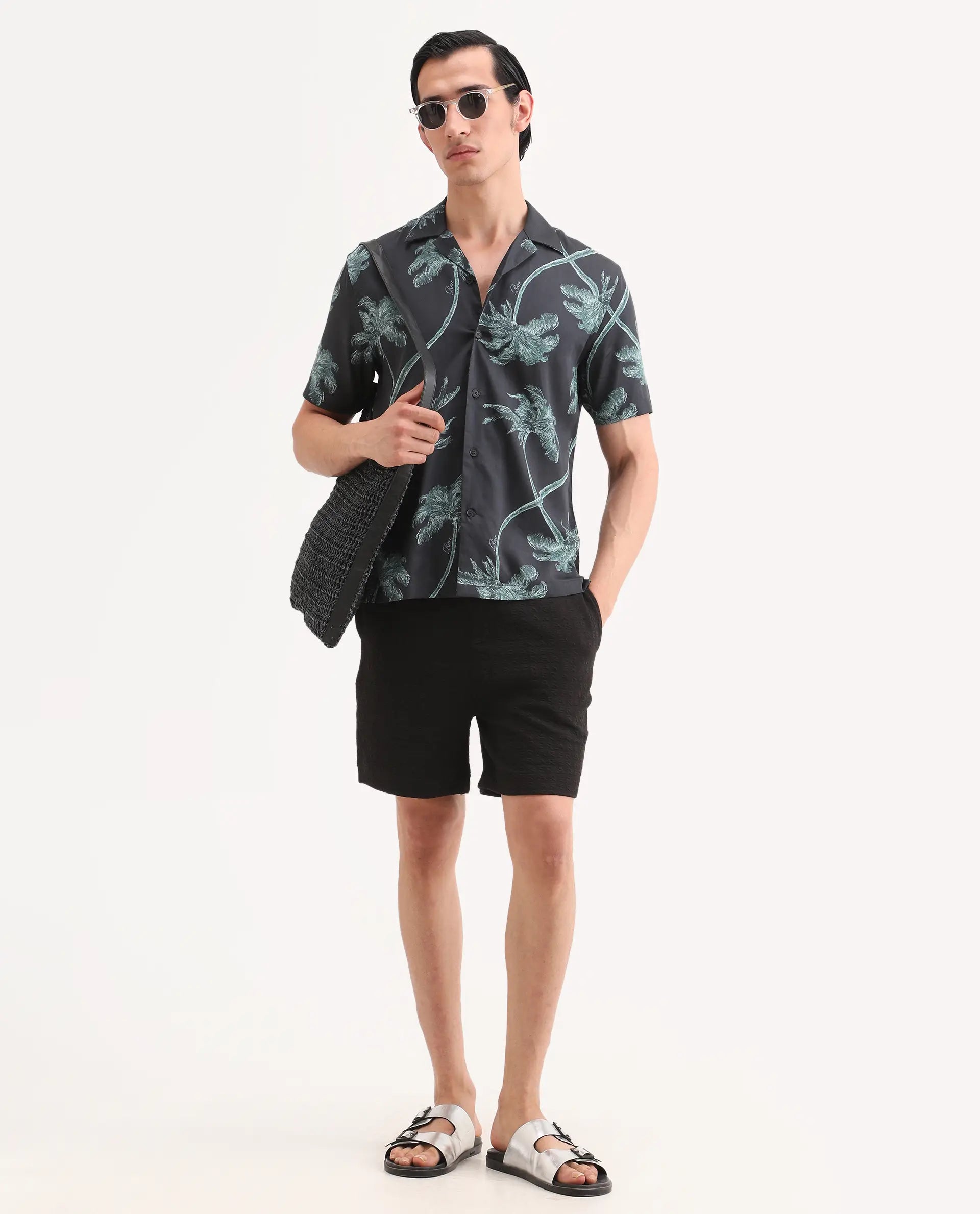 Rare Rabbit Men's Jas-2-Sh Black Cotton Blend Fabric Oversize Fit Jacquard Shorts