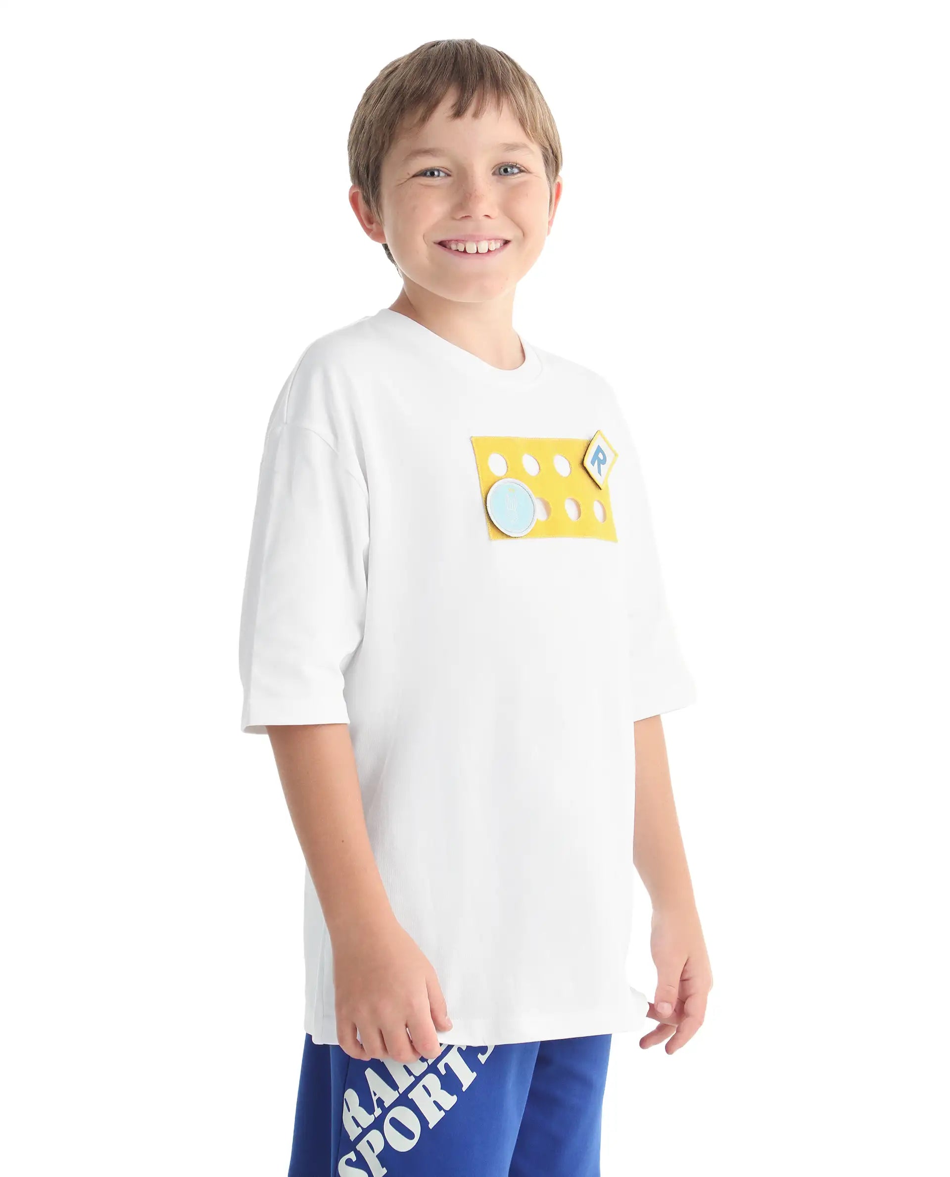 Rare Ones Kids Legun-26 White Cotton Pull-On Closure Badge Applique Oversized Fit T-Shirt