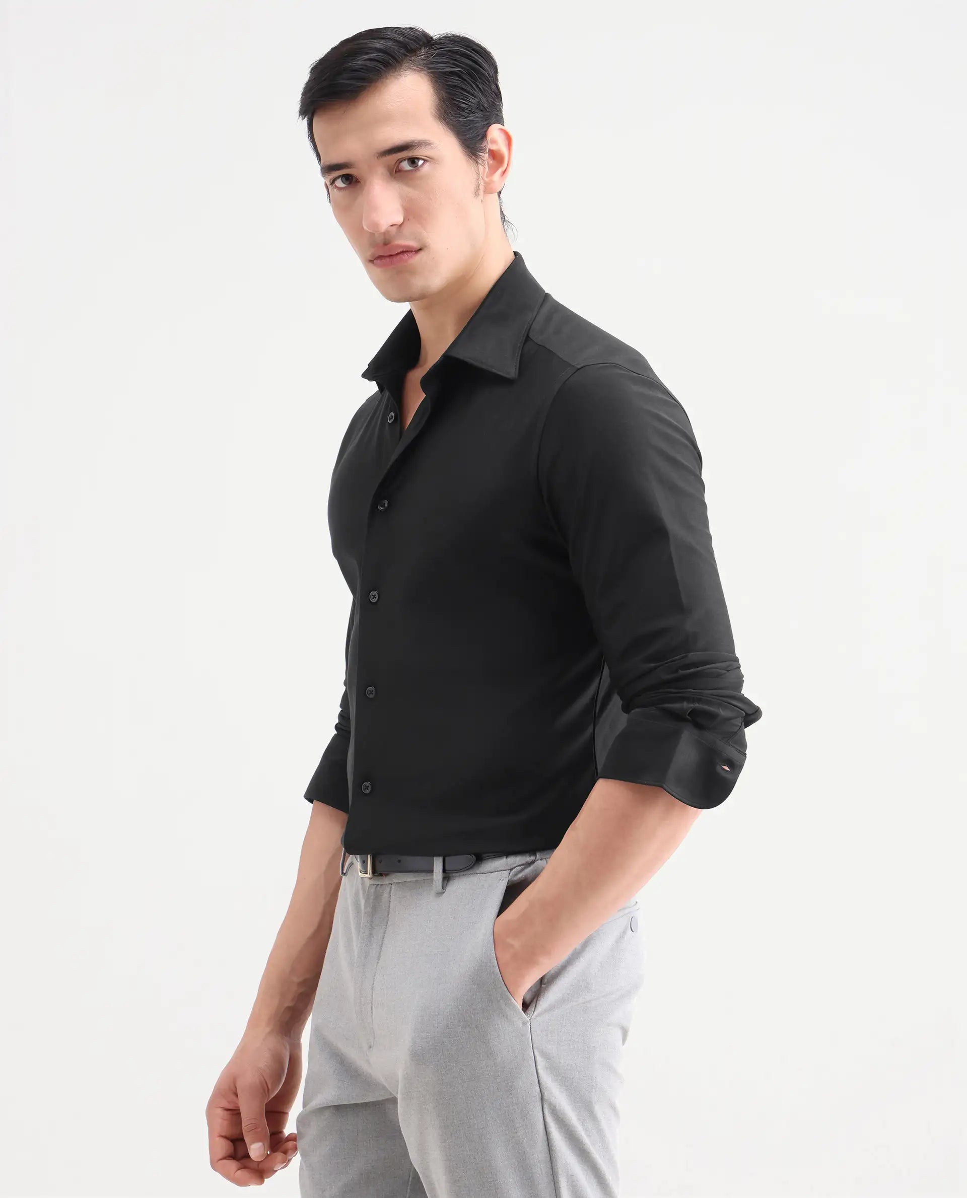 Rare Rabbit Men's Bogi Black Cotton Blend Full Sleeve Spread Collar Regular Fit Plain Shirt