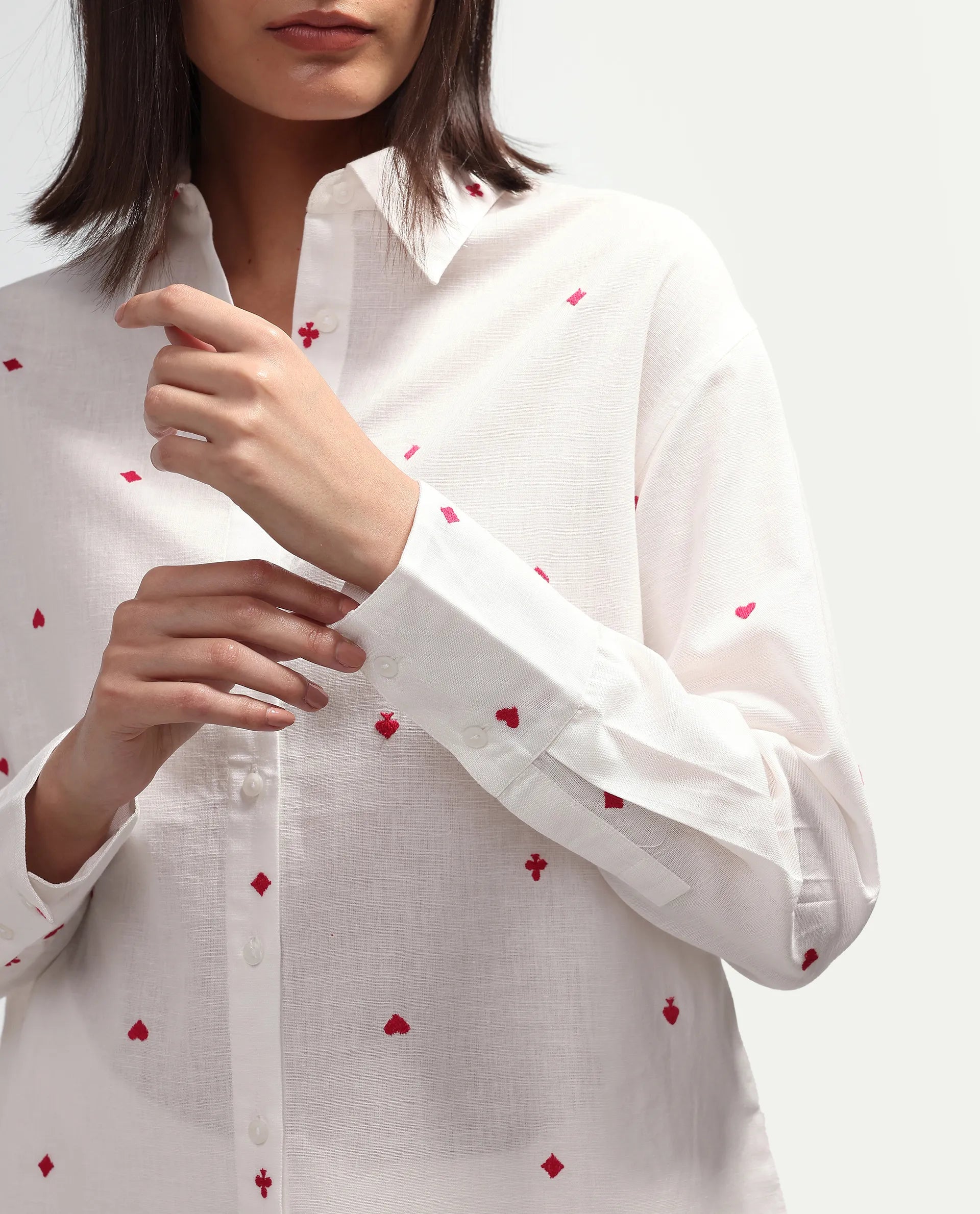 Rareism Women's Melox Off White Cotton Full Sleeve Spread Collar Relaxed Plain Shirt