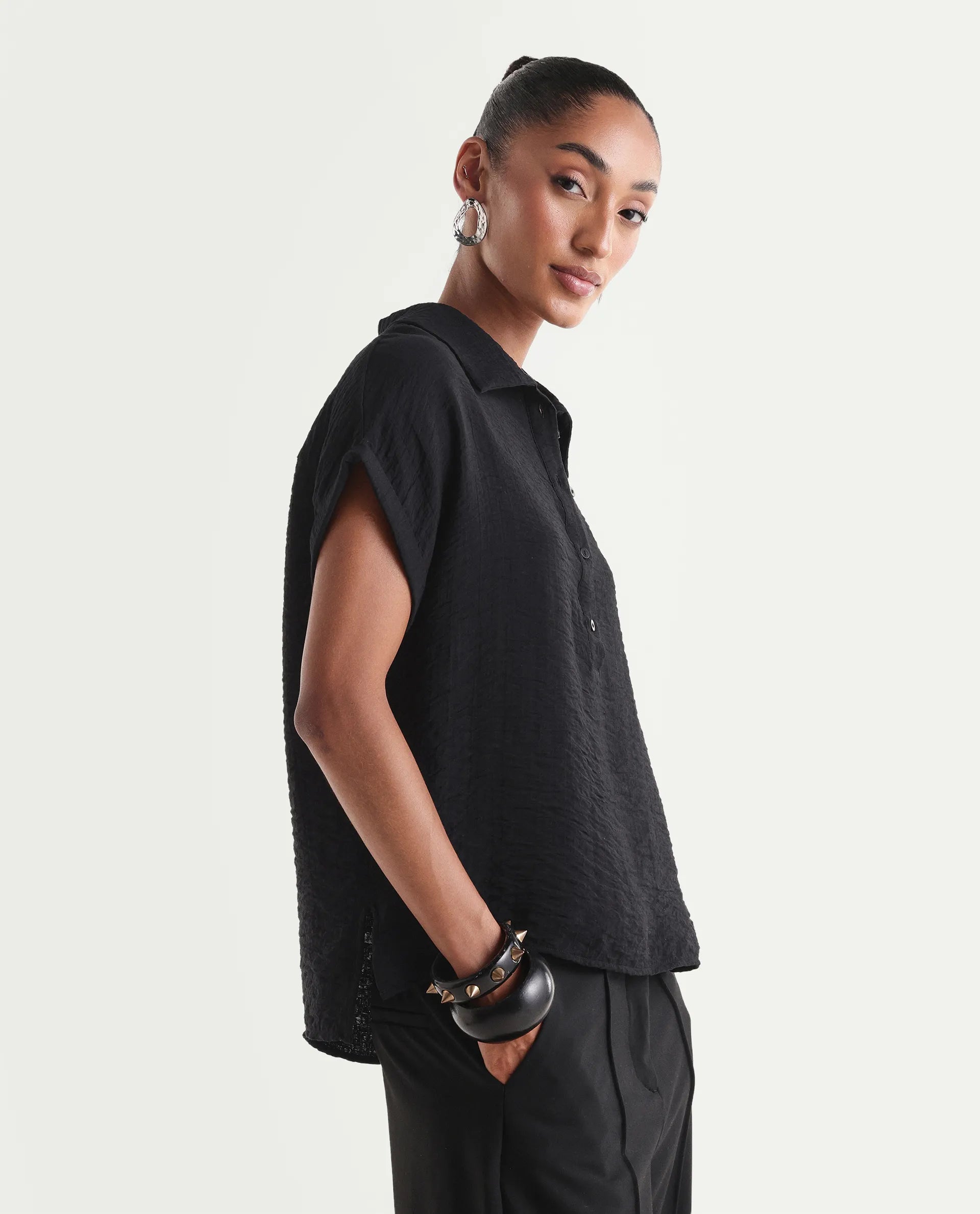 Rareism Women's Halm Black Viscose Blend Spread Collar Relaxed Plain Top
