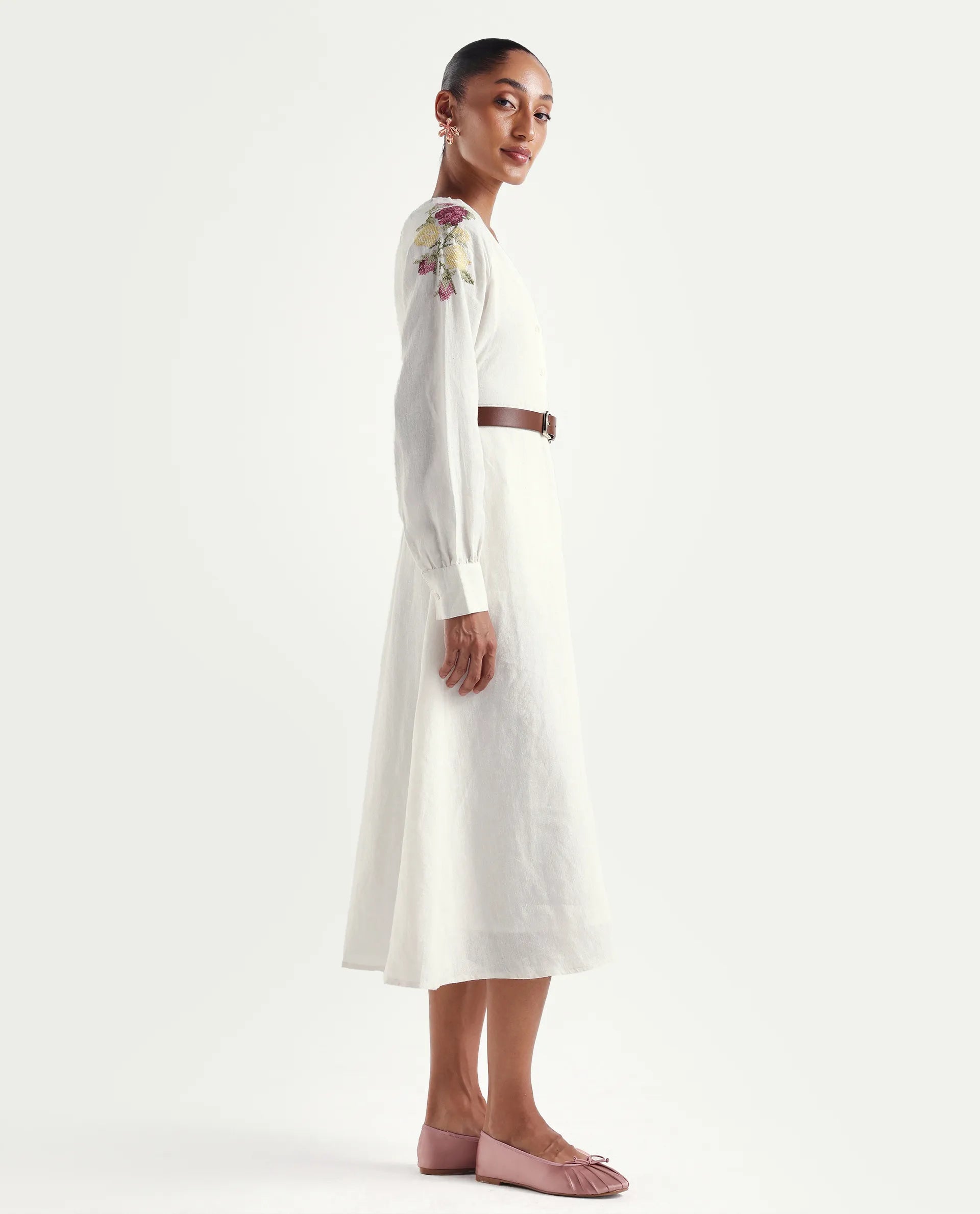 Rareism Women's Tiana Off White 100% Linen Mandarin Collar Button Relaxed Plain Dress