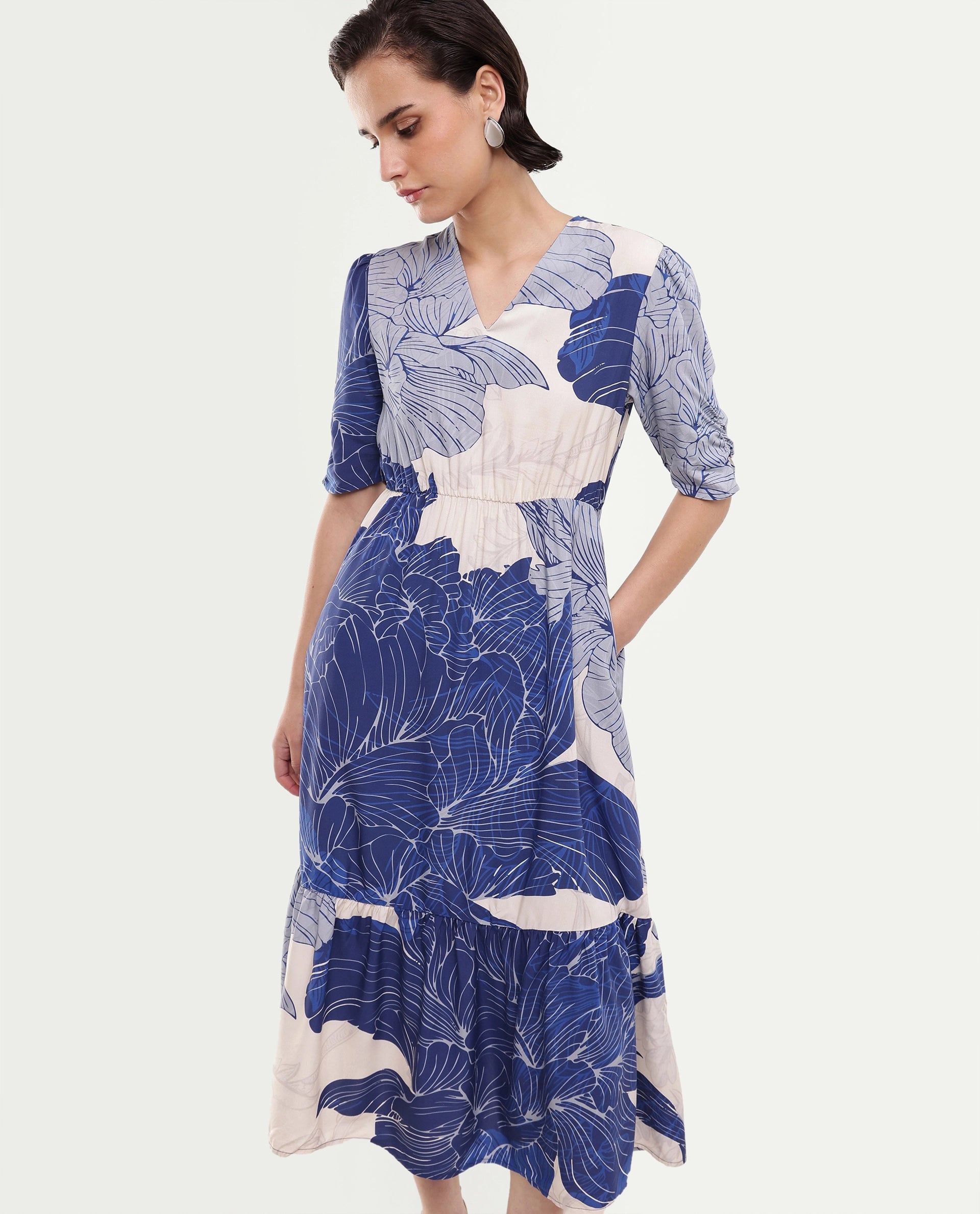 Rareism Women's Vuxon Blue Viscose V-Neck Fit And Flare Floral Print Dress