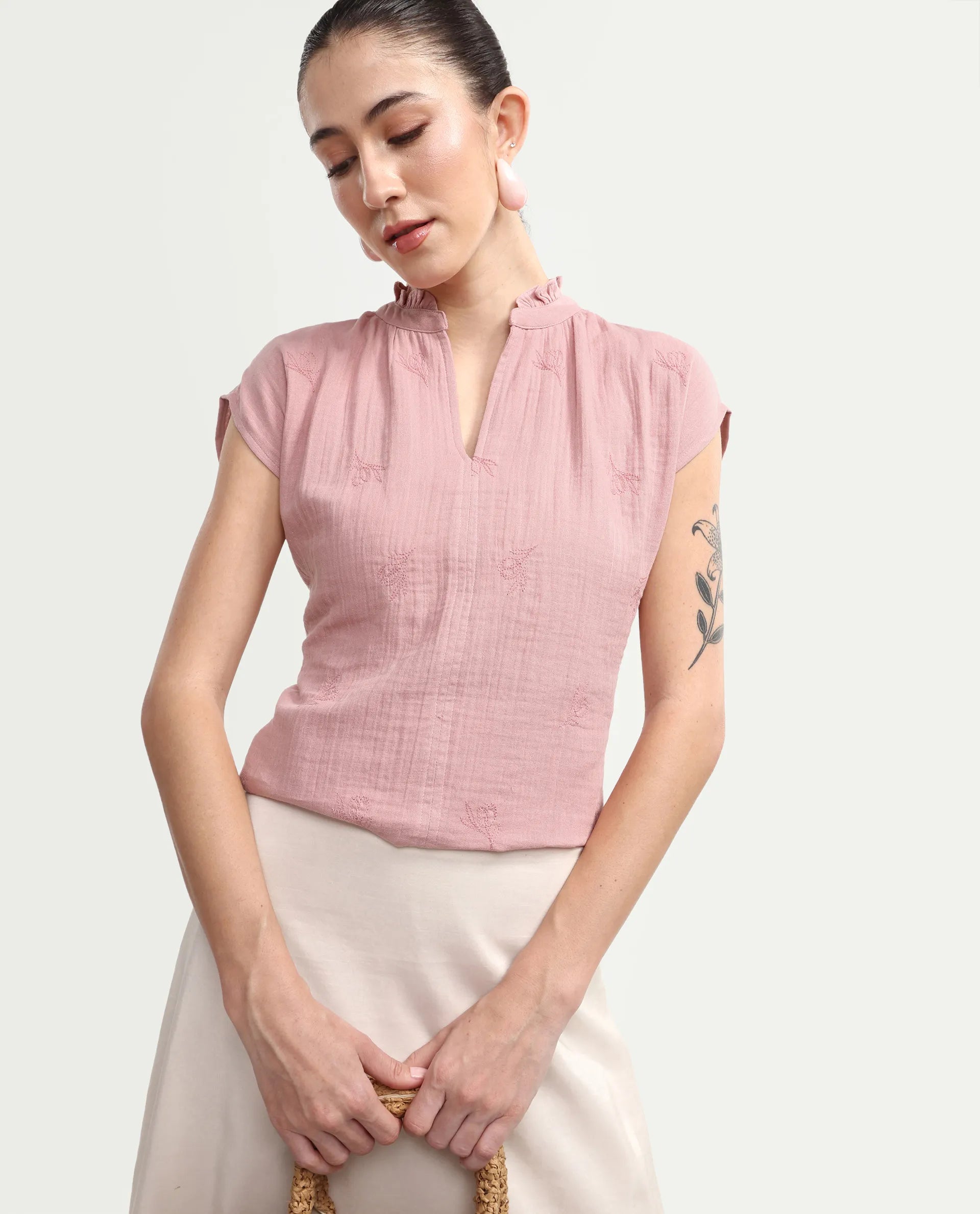 Rareism Women's Rudub Dusky Pink Cotton Ruffled Neck Regular Plain Top