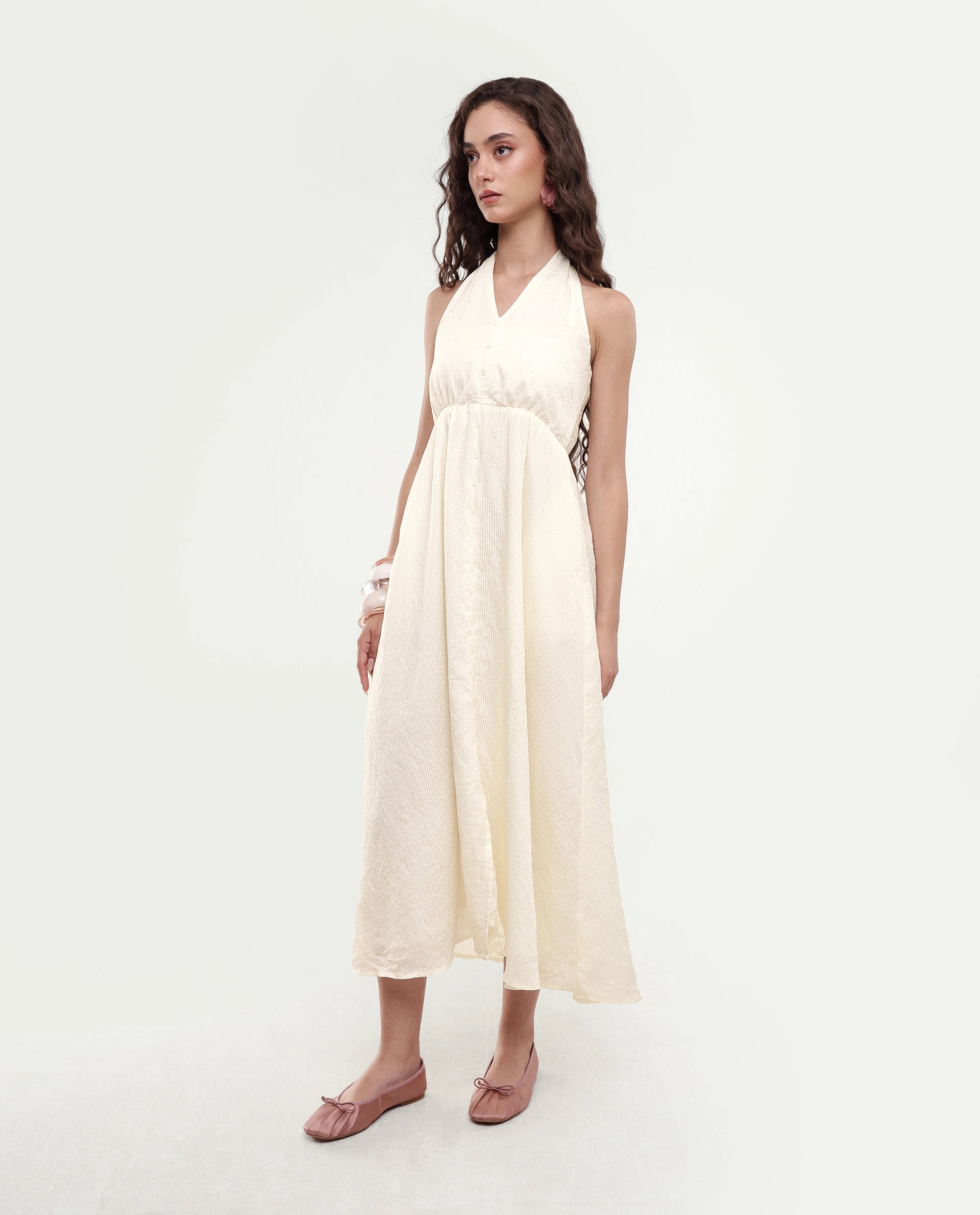 Rareism Women's Domaxa Off White Plain Viscose Blend Fit And Flare Sleeveless Dress
