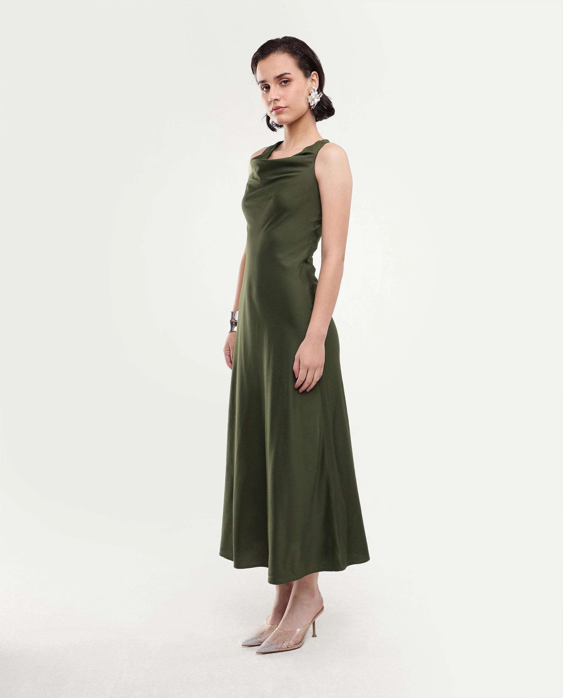 Rareism Women's Jenketss26 Olive Sleeveless Halter Neck Fit And Flare Plain Dress