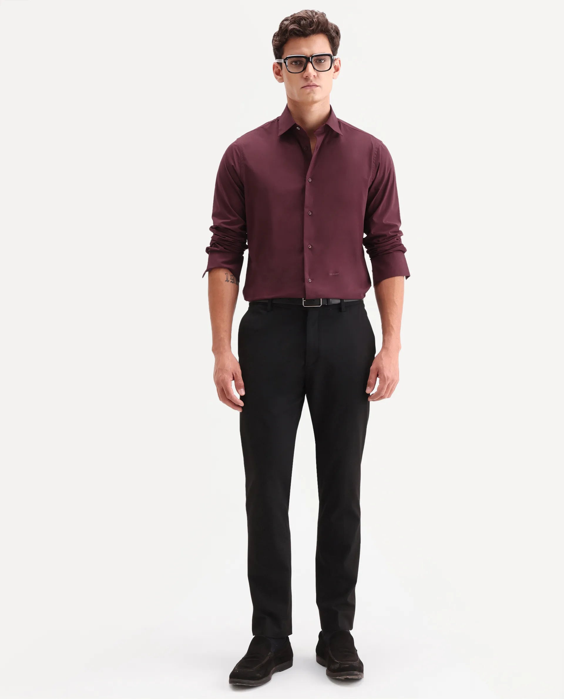 Rare Rabbit Men's Zidan Dark Maroon Cotton Blend Fabric Full Sleeve Spread Collar Button Regular Plain Shirt