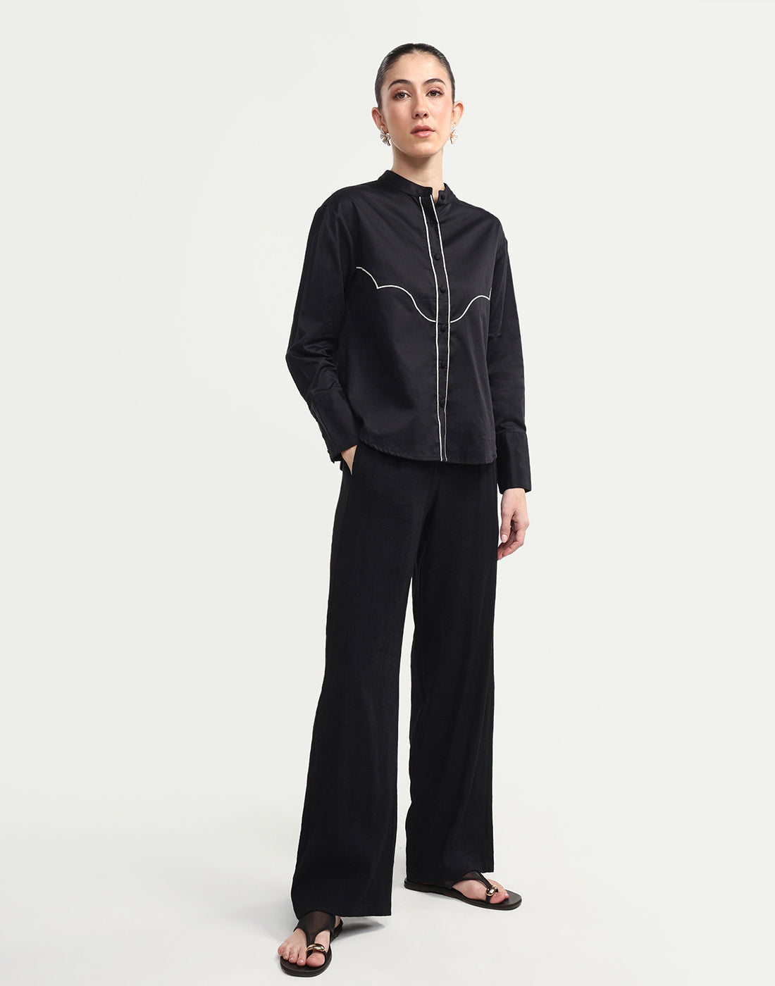 Rareism Women's Duniq Black Viscose Blend Straight Plain Trouser
