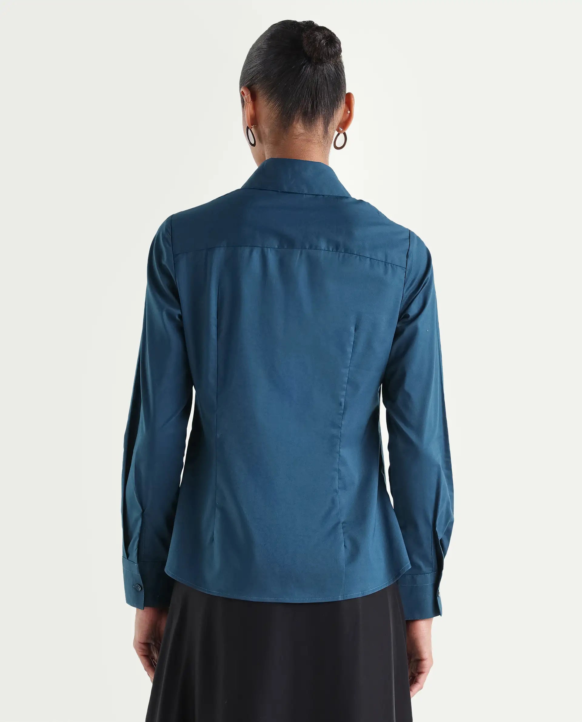 Rareism Women's Maven Teal Cotton Blend Spread Collar Fitted Plain Shirt