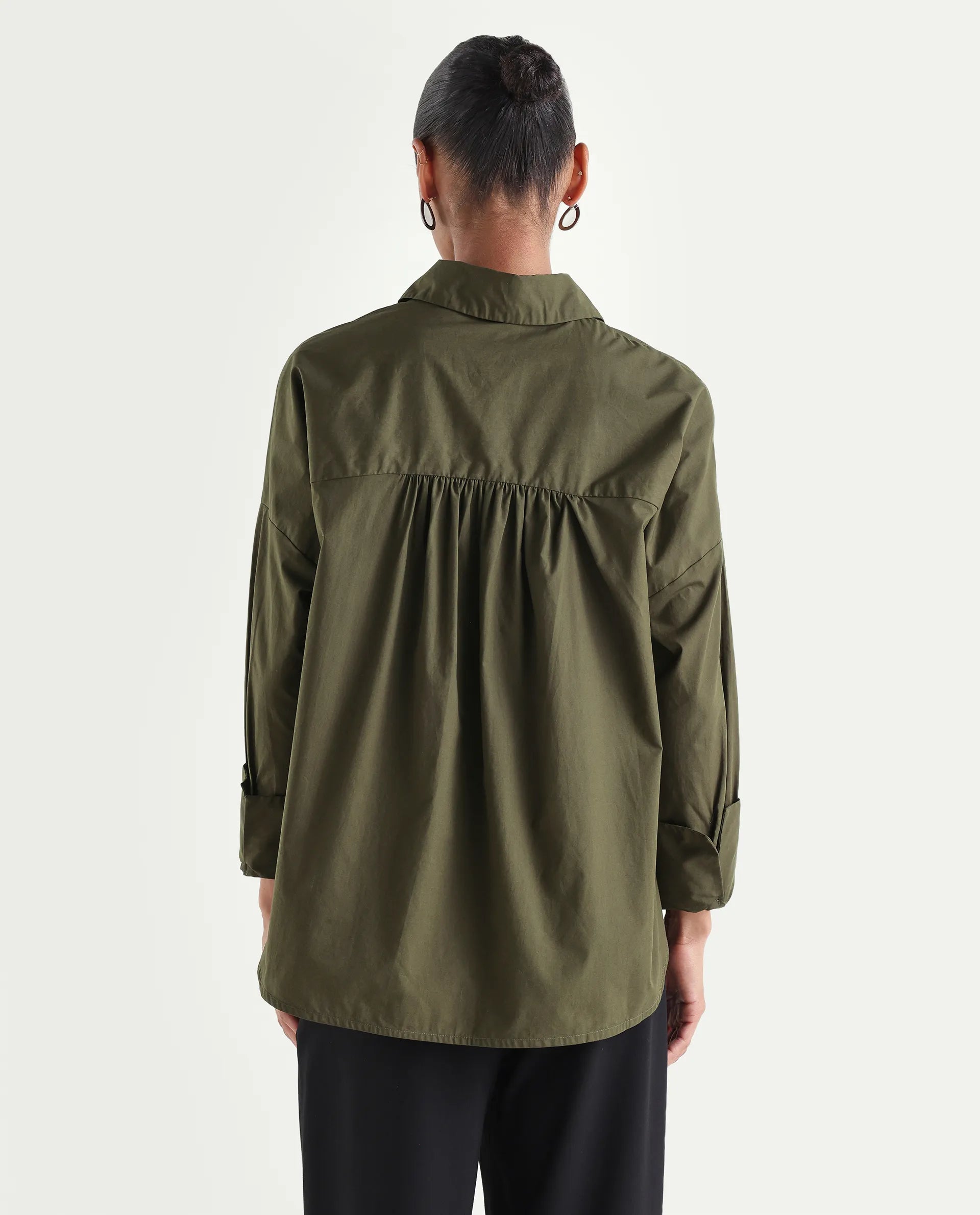 Rareism Women's Oni Olive Cotton Spread Collar Button Boxy Plain Shirt