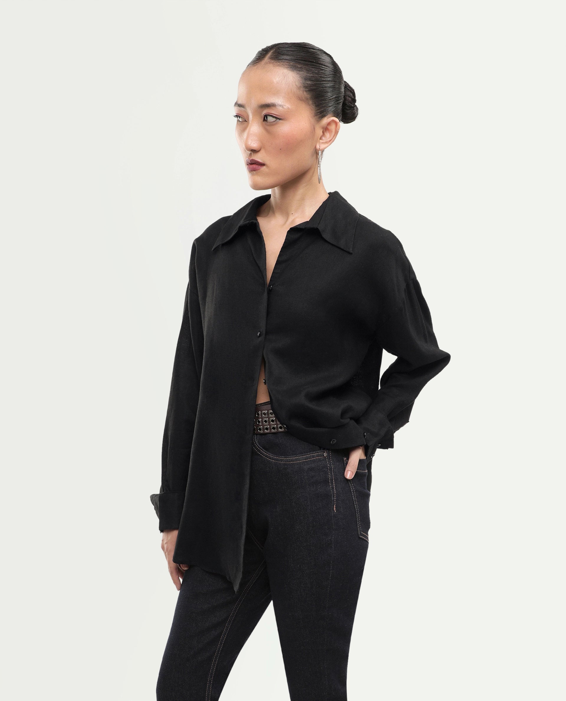 Rareism Women's Uganda Black Linen Spread Collar Regular Plain Shirt