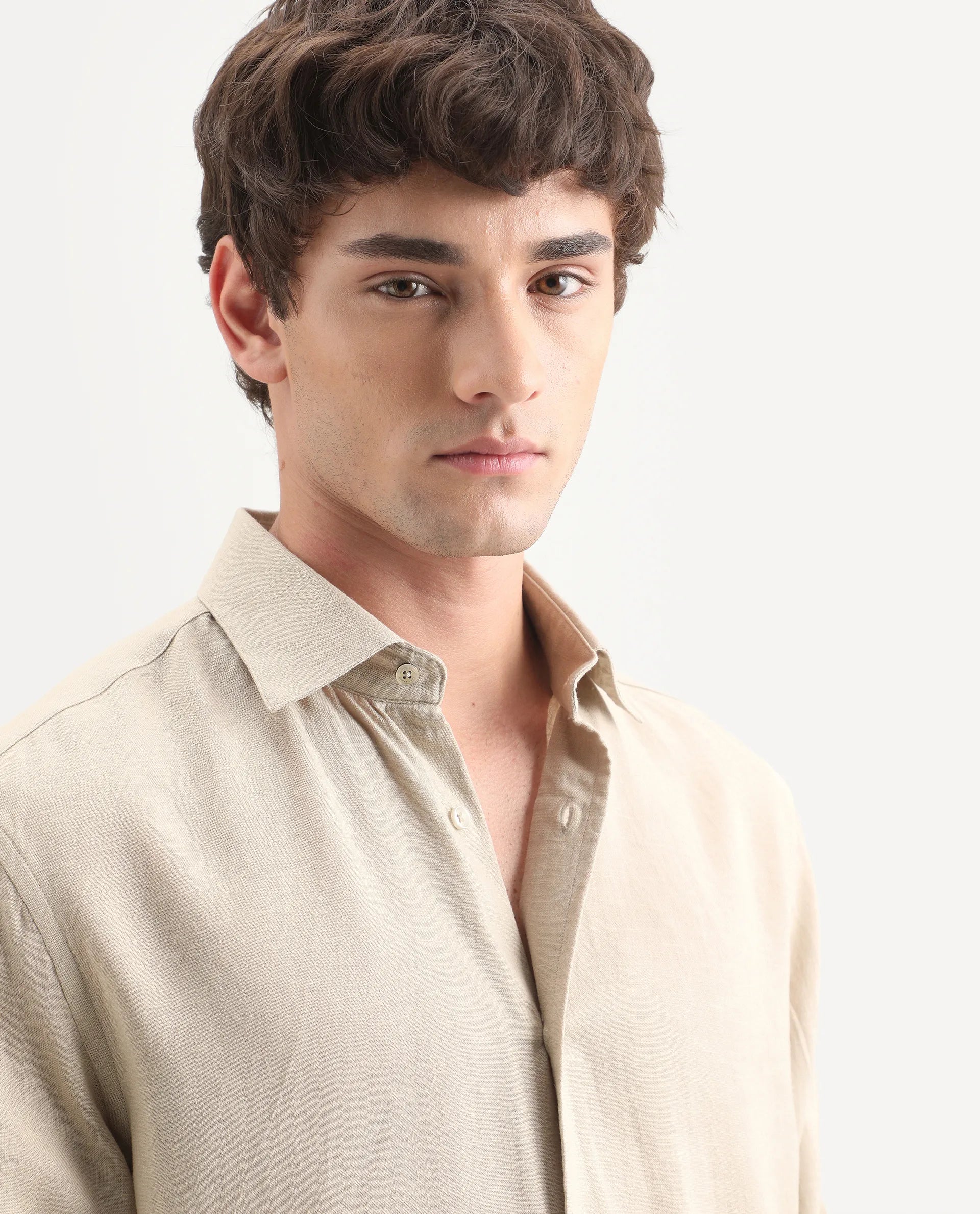 Rare Rabbit Men's Lewan-Ls Khaki Linen Blend Spread Collar Regular Plain Shirt