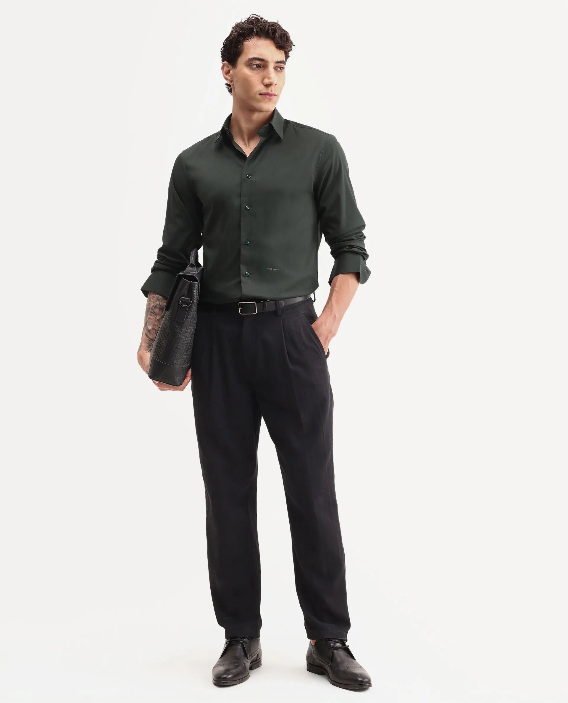 Rare Rabbit Men's Vorta Dark Green Polyester Blend Spread Collar Regular Plain Shirt