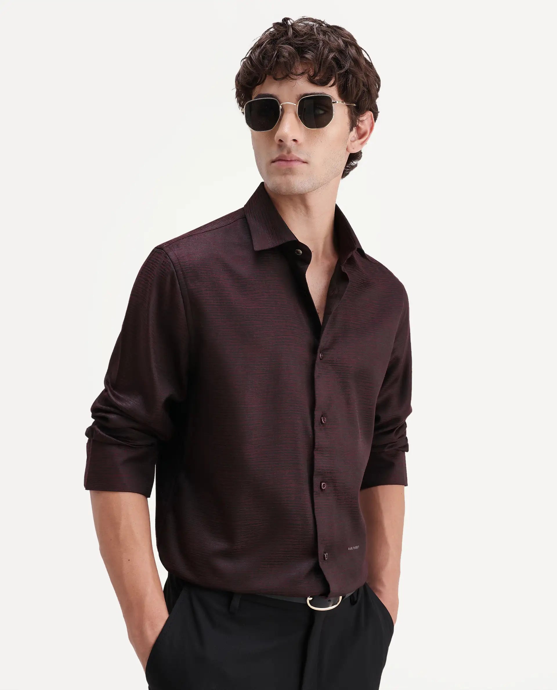 Rare Rabbit Men's Carl Maroon Polyester Blend Fabric Spread Collar Regular Fit Jacquard Shirt