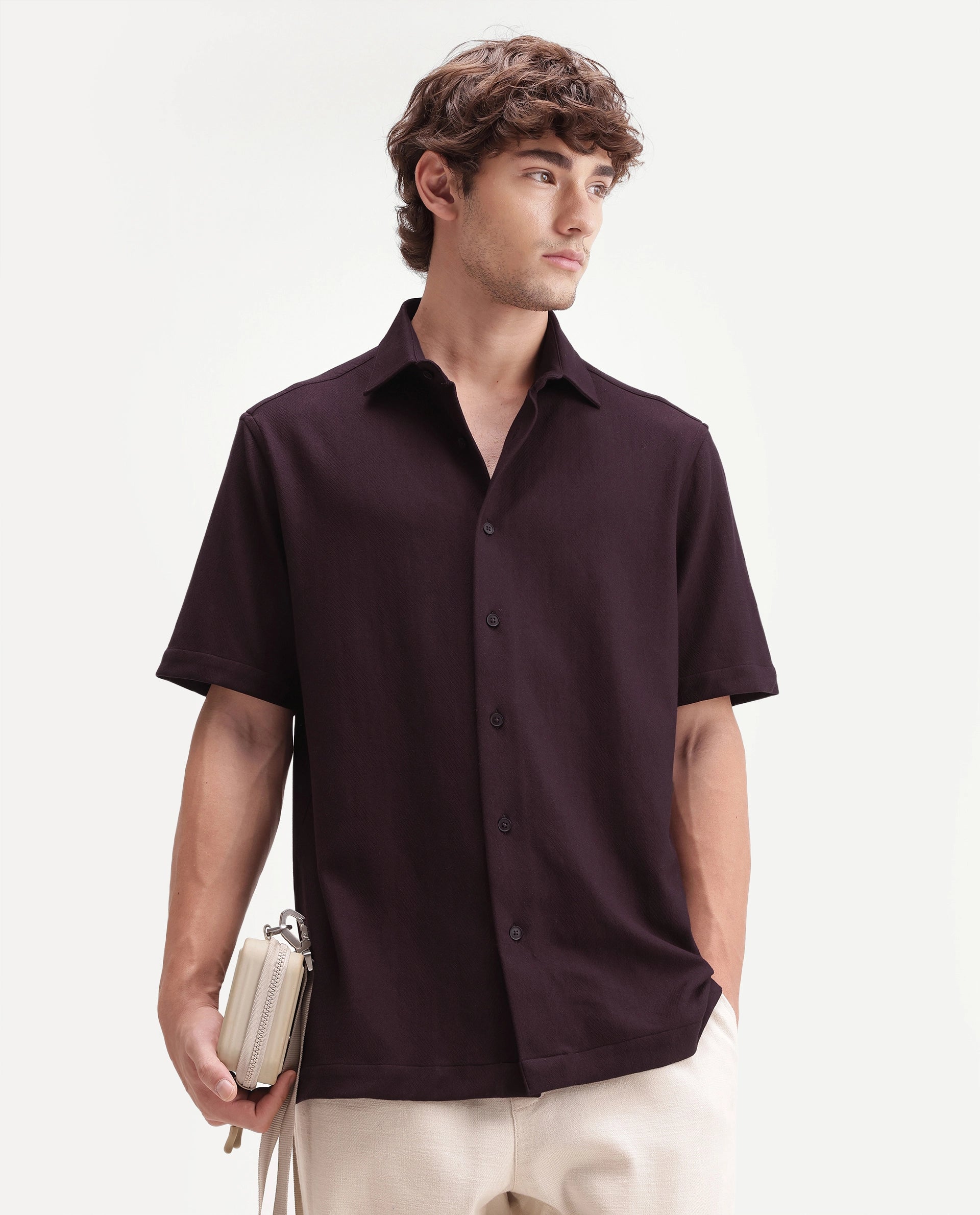 Rare Rabbit Men's Leno Dark Purple Cotton Blend Fabric Spread Collar Regular Fit Plain Shirt