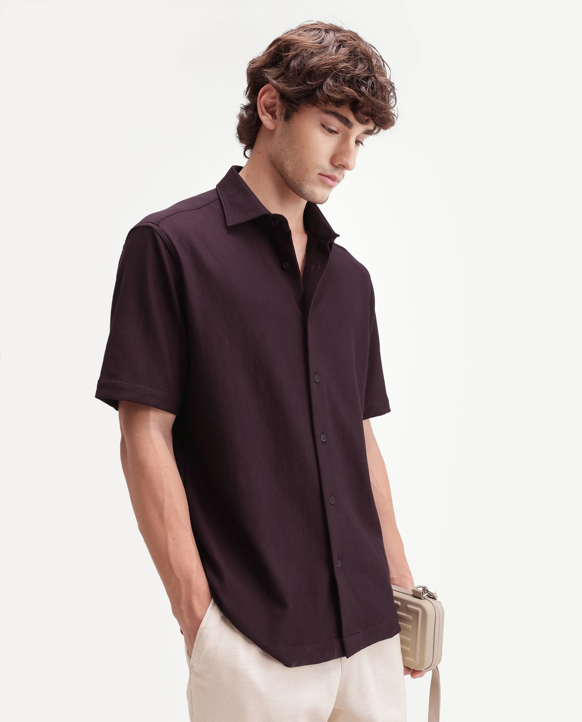Rare Rabbit Men's Leno Dark Purple Cotton Blend Fabric Spread Collar Regular Fit Plain Shirt