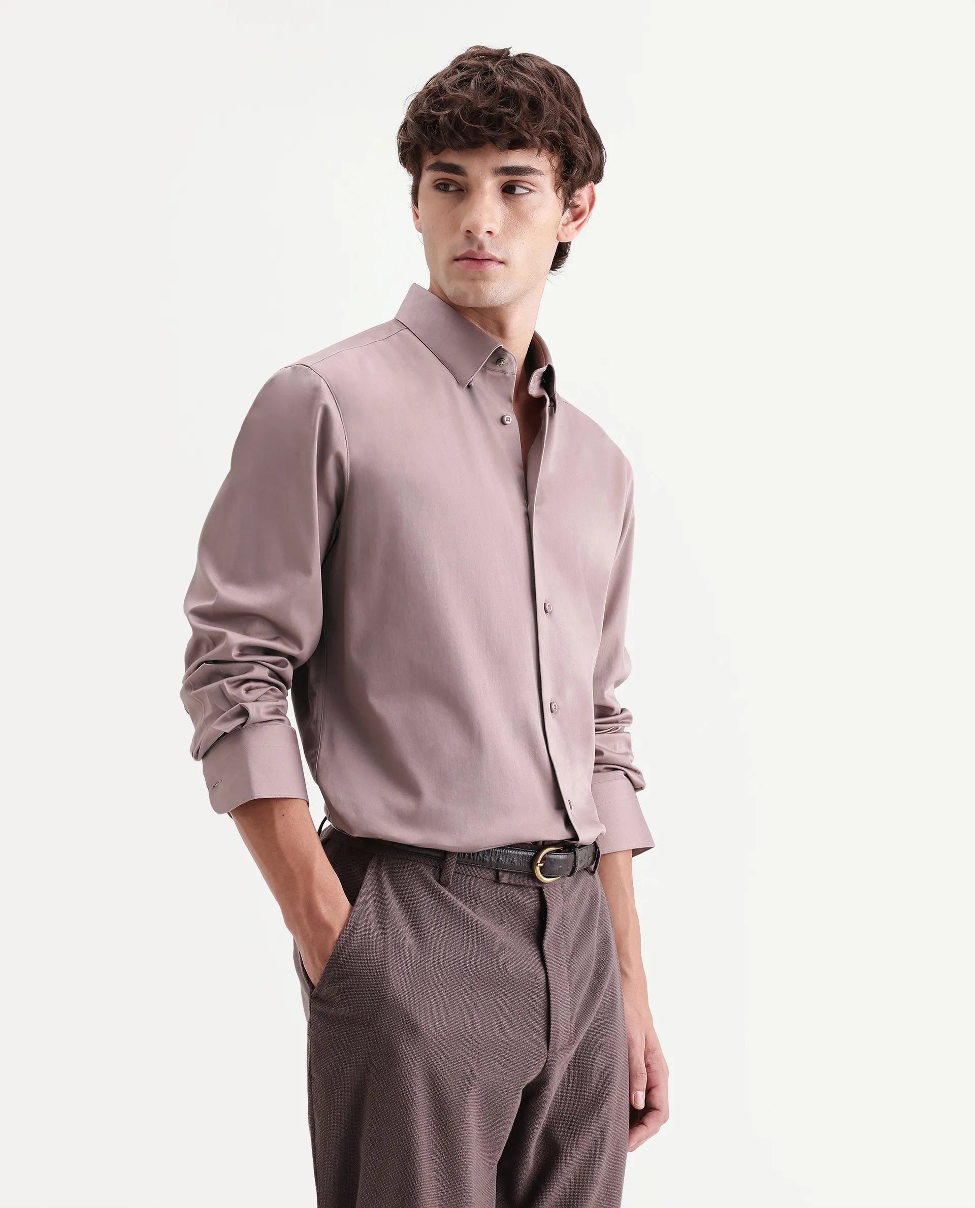 Rare Rabbit Men's Como-Aw26 Dusky Pink Cotton Blend Spread Collar Regular Plain Shirt