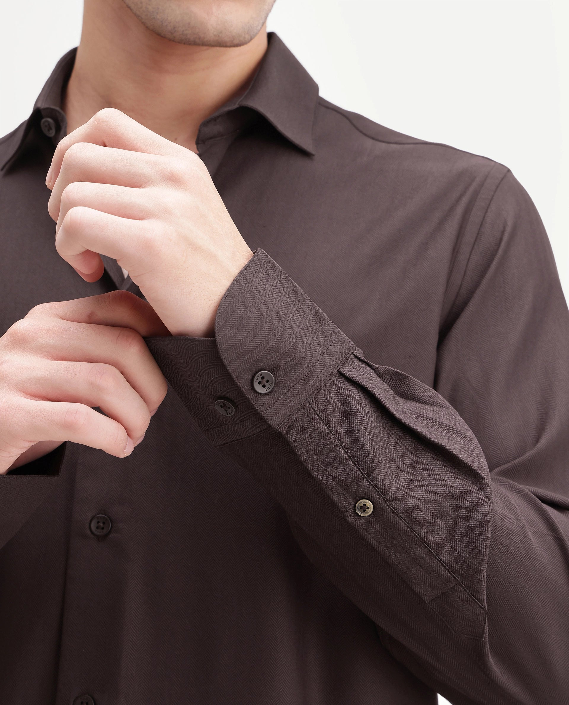 Rare Rabbit Men's Mer-Aw26 Dark Brown Polyester Blend Spread Collar Regular Plain Shirt