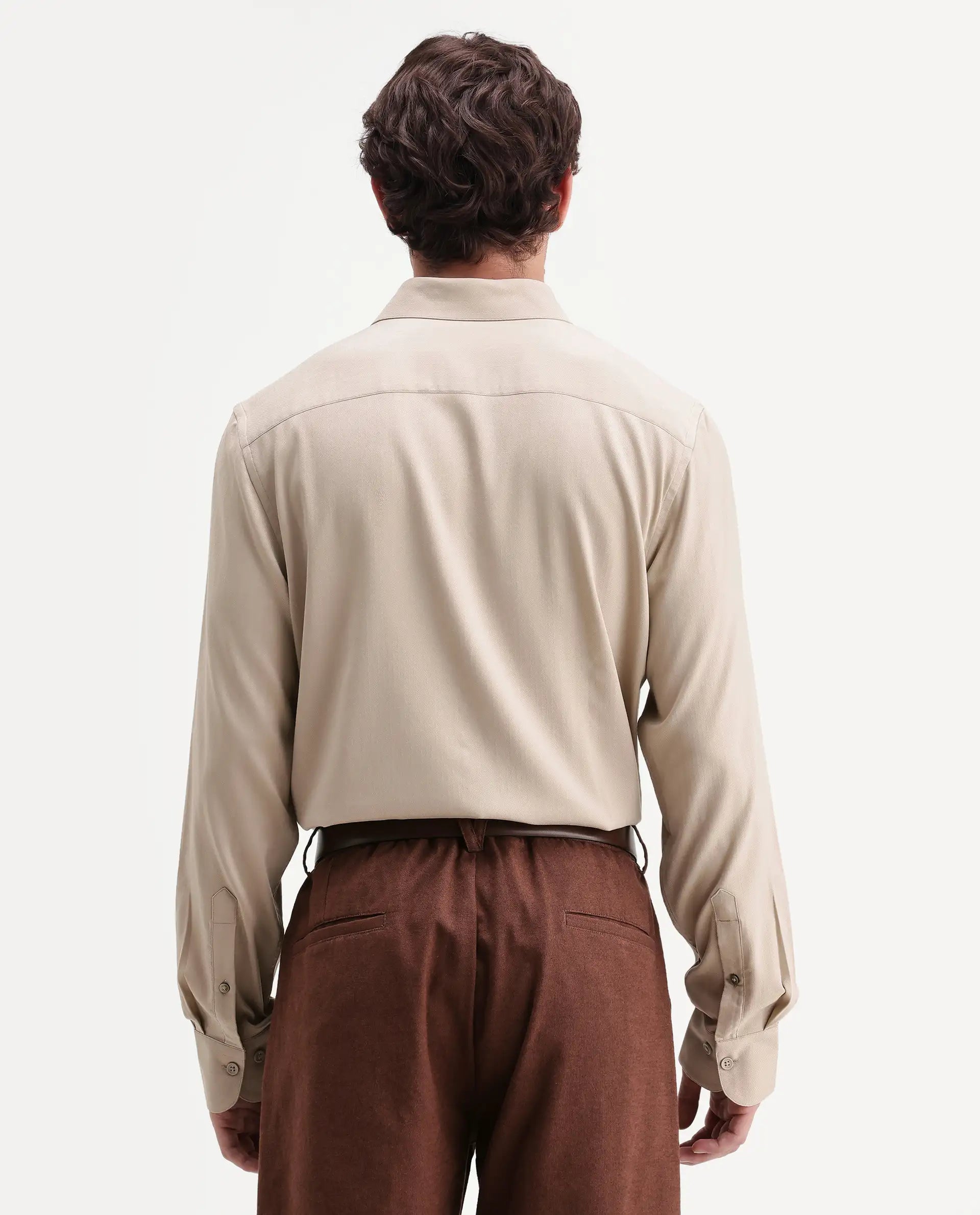 Rare Rabbit Men's Mer-Aw26 Beige Polyester Blend Spread Collar Regular Plain Shirt
