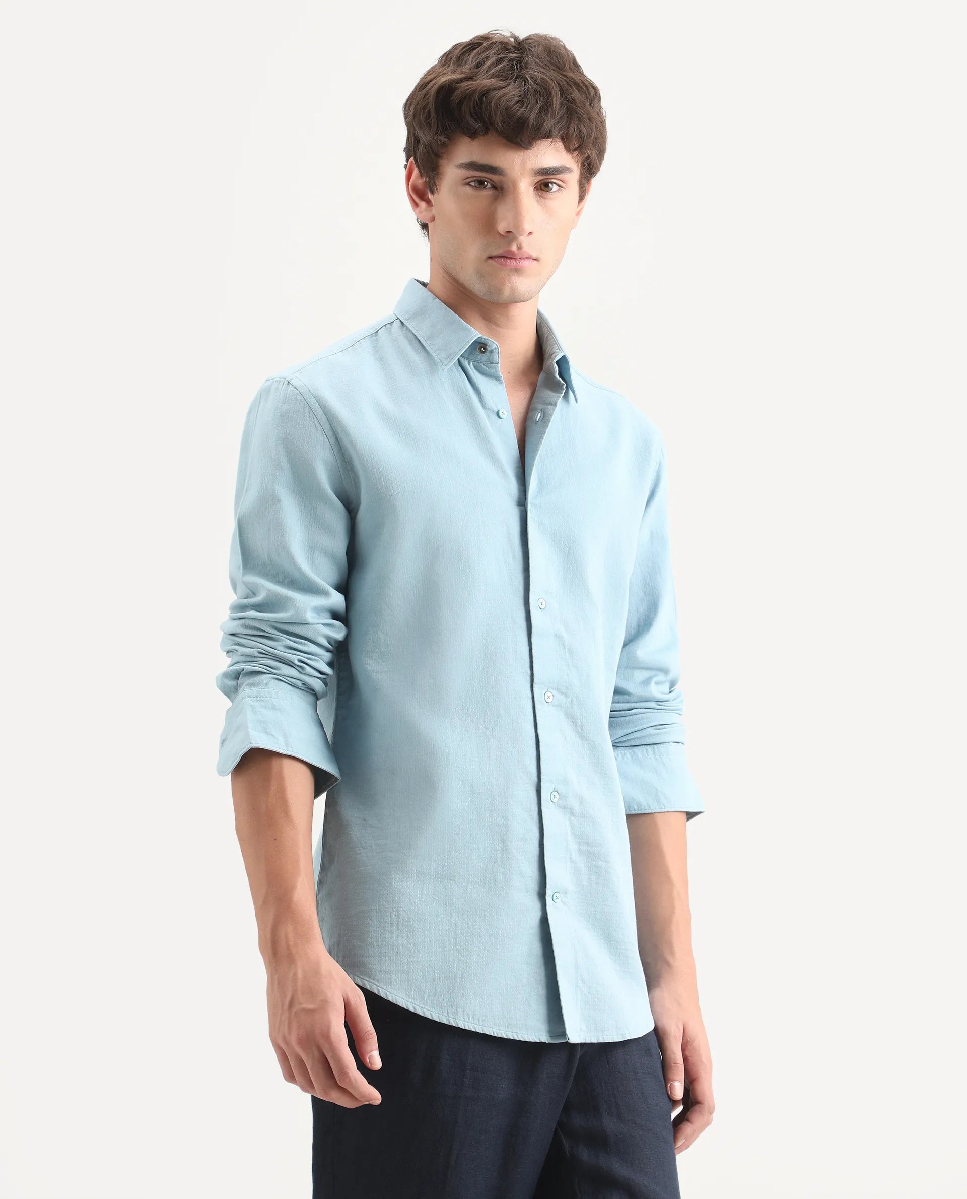 Rare Rabbit Men's Layer-Ls-Aw26 Light Blue Cotton Spread Collar Regular Plain Shirt