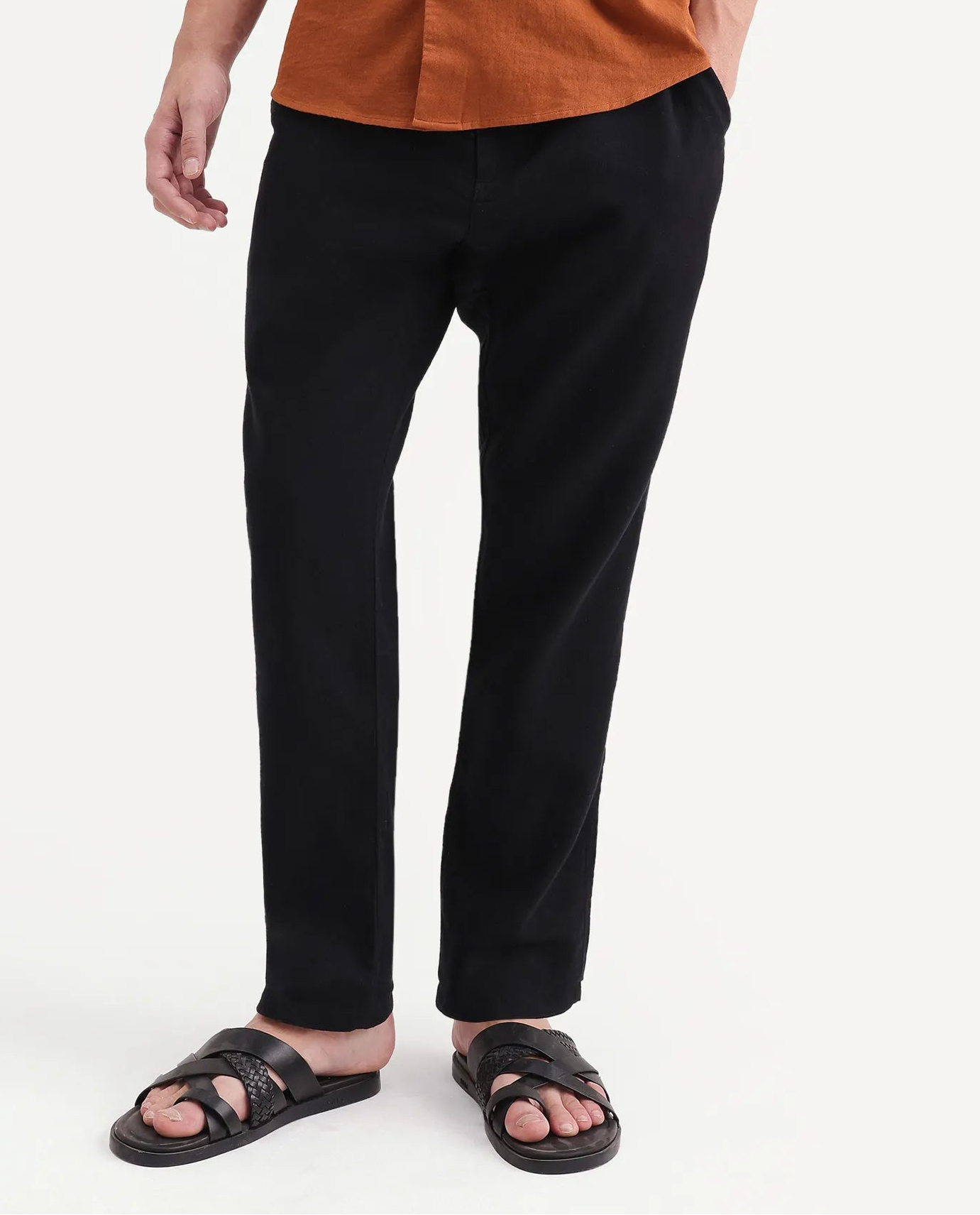 Rare Rabbit Men's Pastor-Aw26 Black Cotton Fabric Drawstring Closure Regular Fit Plain Trouser