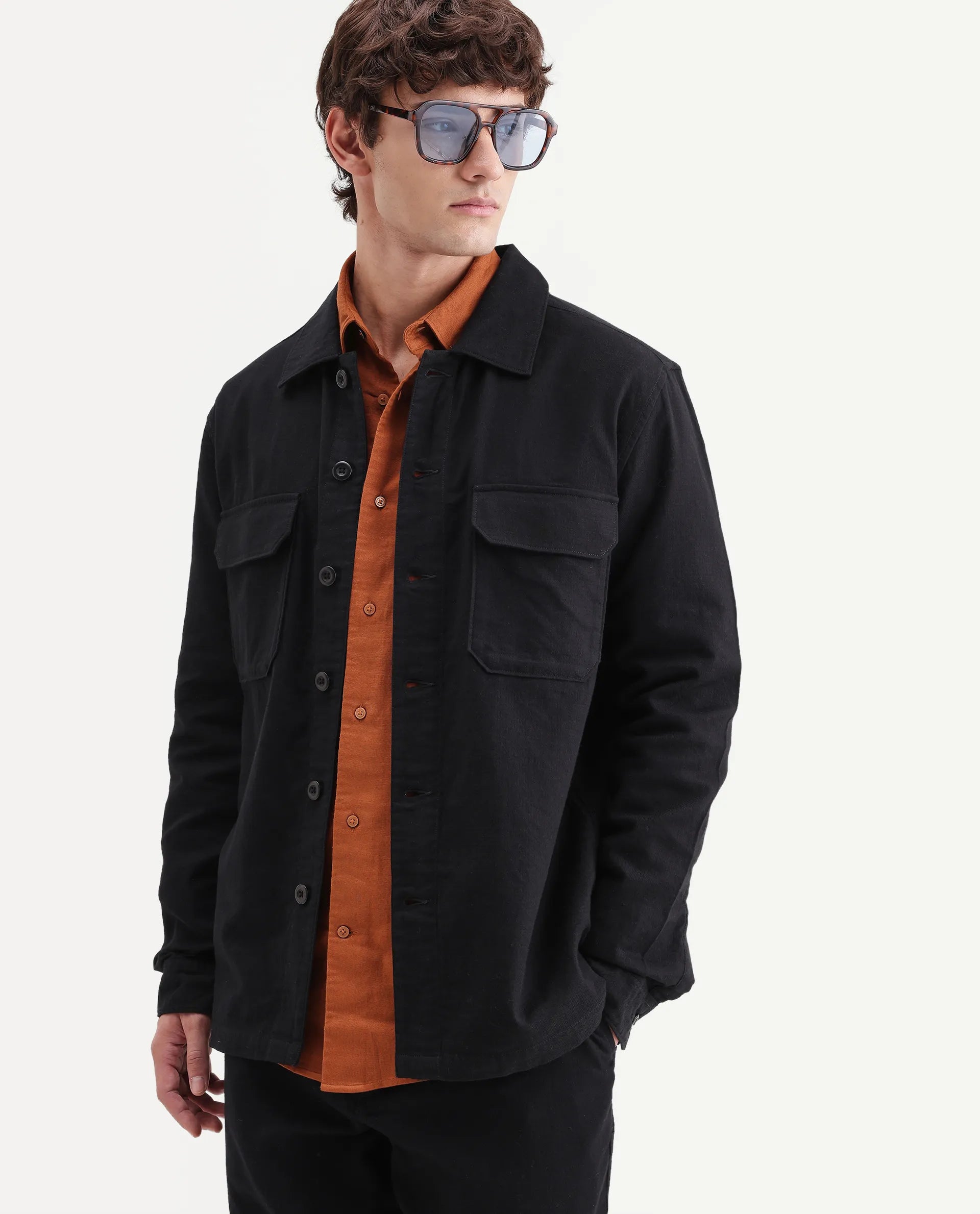 Rare Rabbit Men's Prest-Aw26 Black Cotton Spread Collar Button Relaxed Plain Shacket