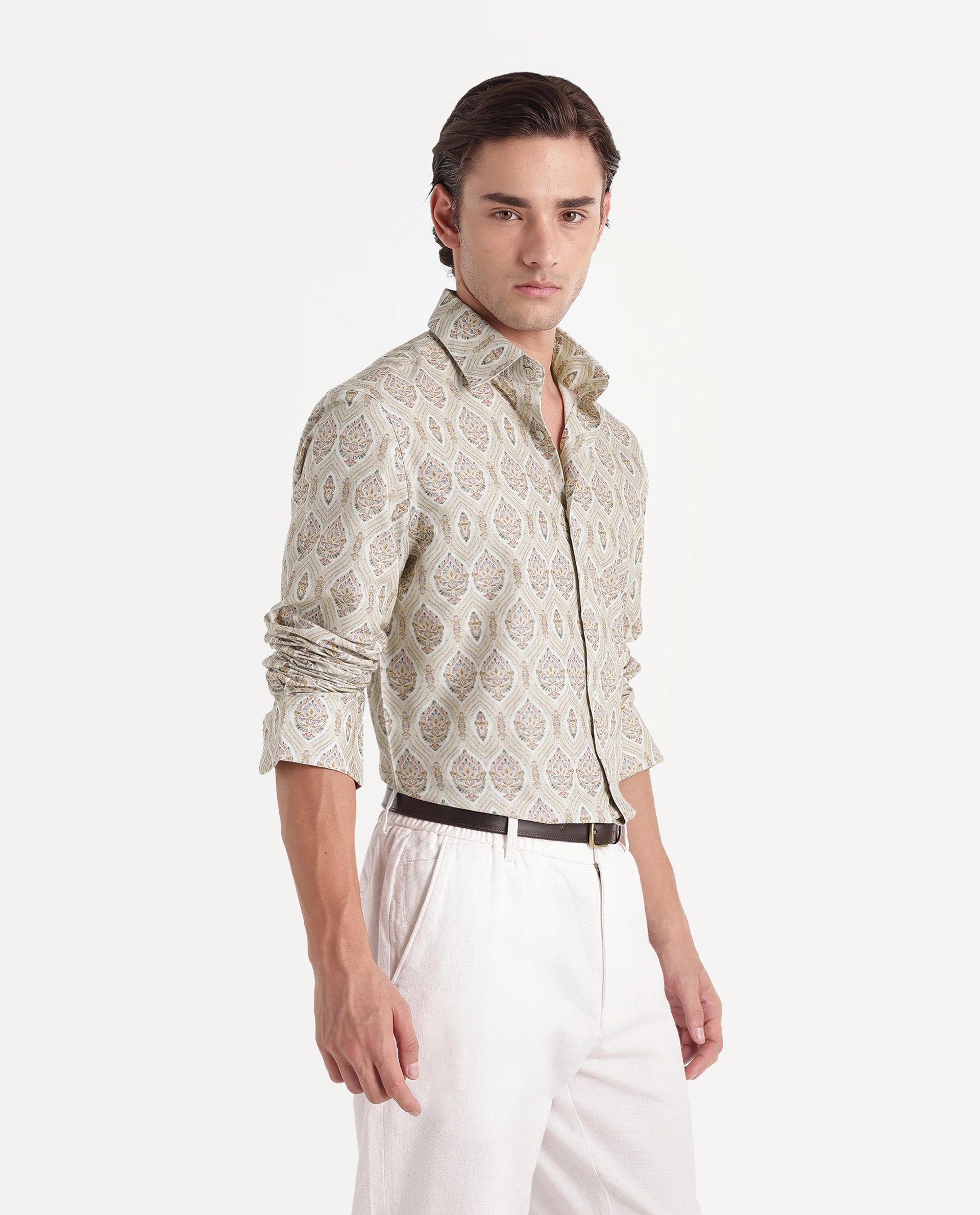 Rare Rabbit Men's Swank Primary Off White Linen Blend Spread Collar Regular Decorative Print Shirt