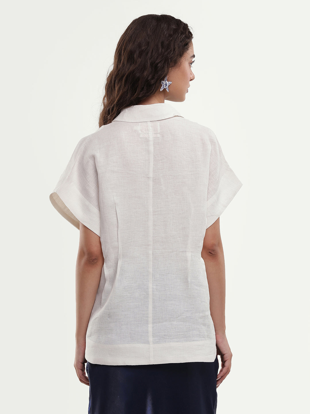 Rareism Women's Rubor Primary Off White 100% Linen Spread Collar Button Boxy Plain Top