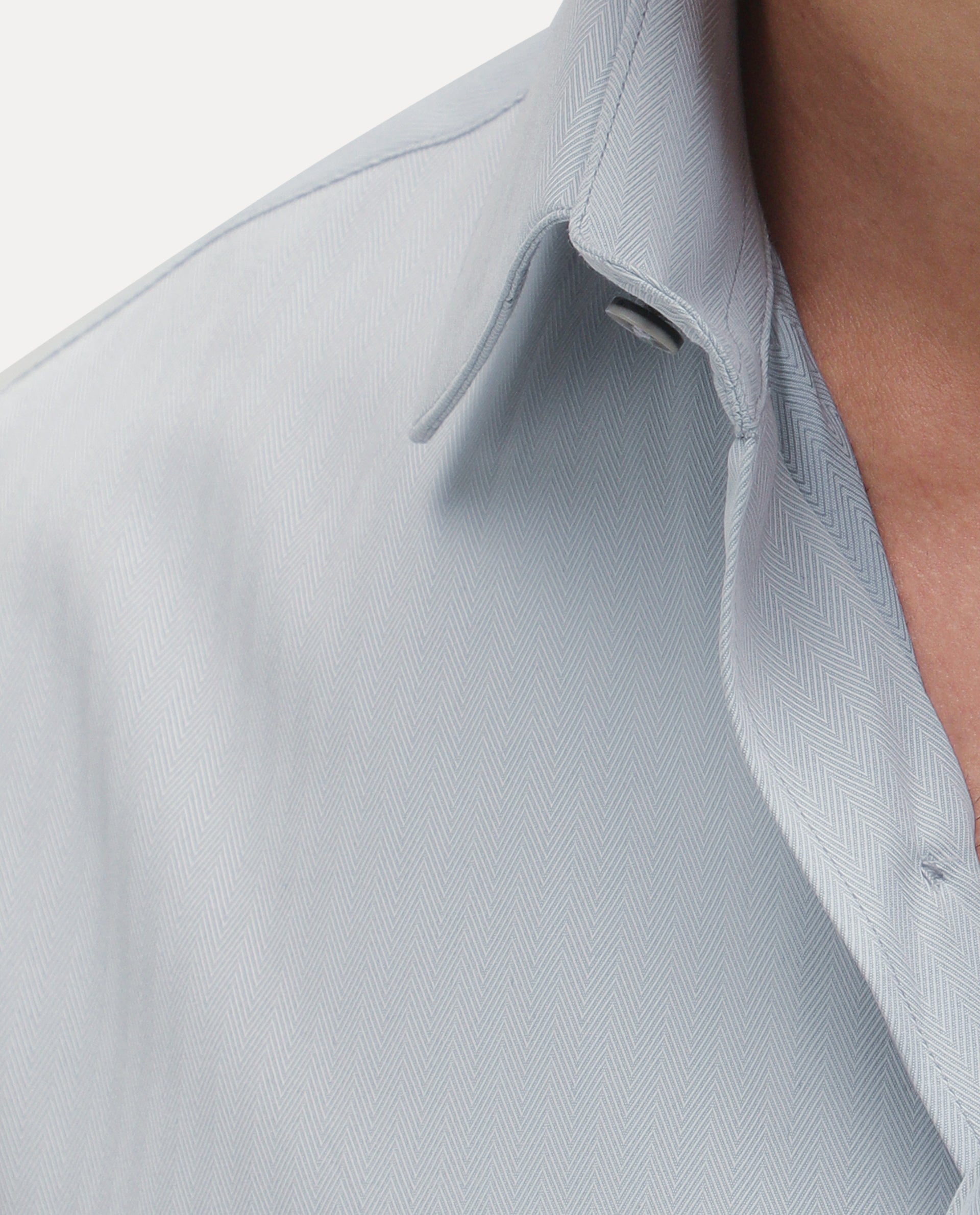 Rare Rabbit Men's Alvor Dusky Blue Polyester Blend Spread Collar Button Regular Plain Shirt