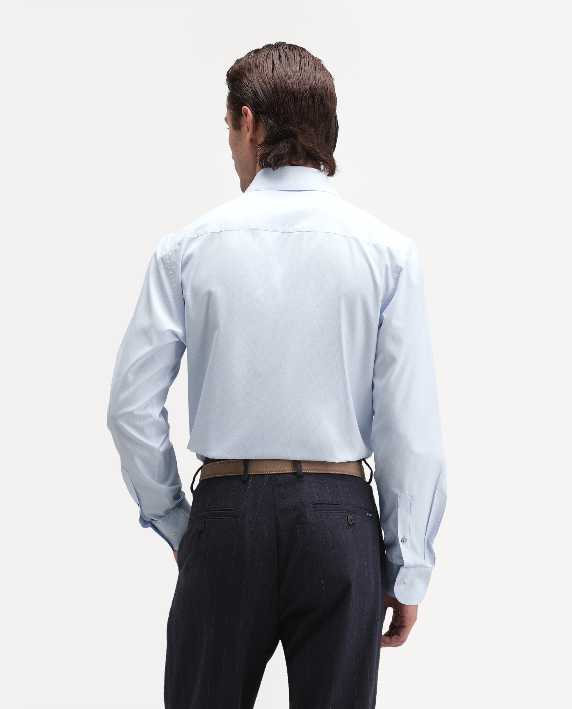 Rare Rabbit Men's Oxvar Light Blue Polyester Blend Spread Collar Button Regular Striped Shirt